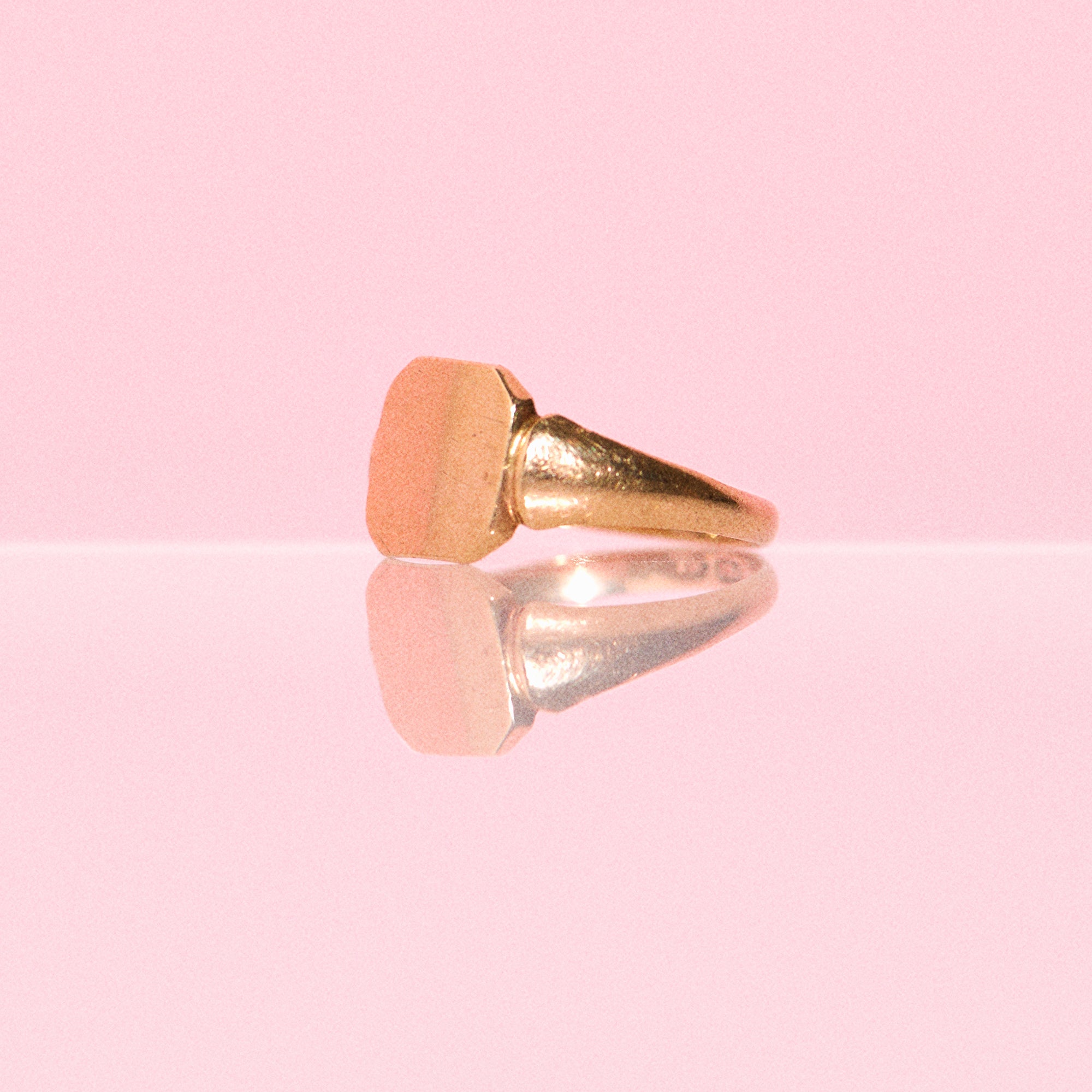 9ct gold ring