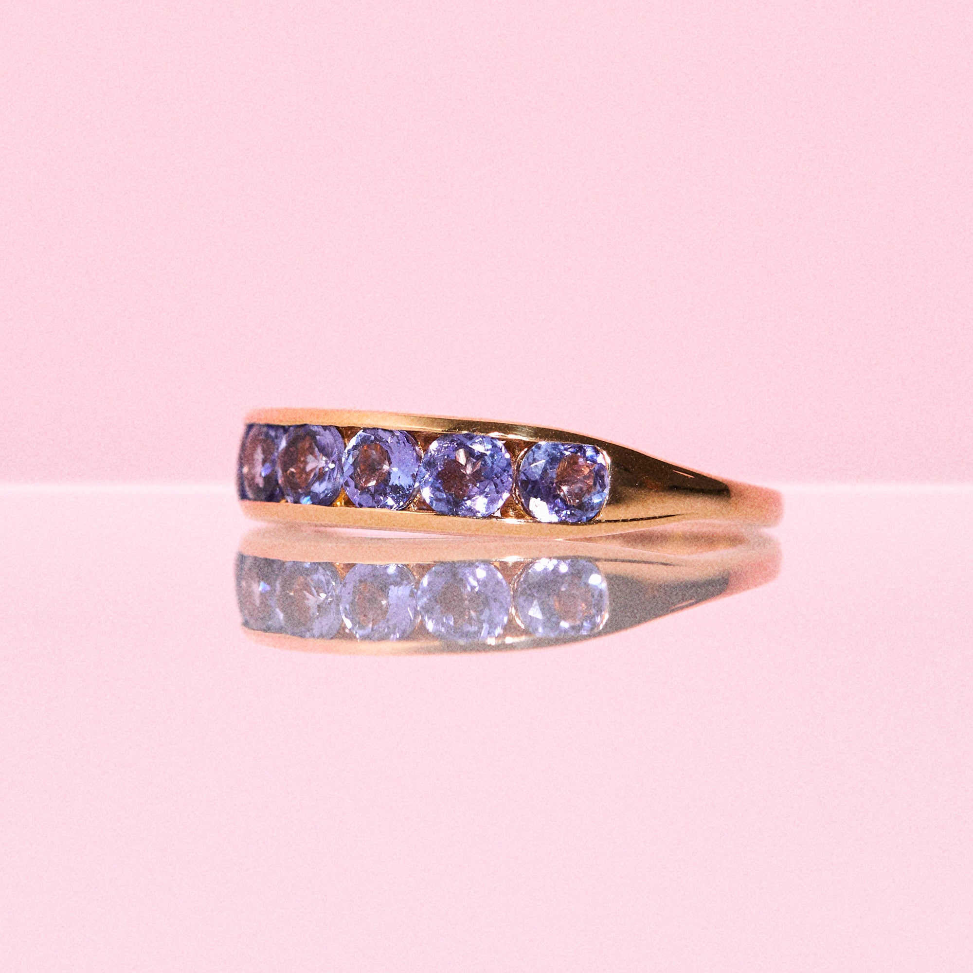 14ct gold tanzanite ring
