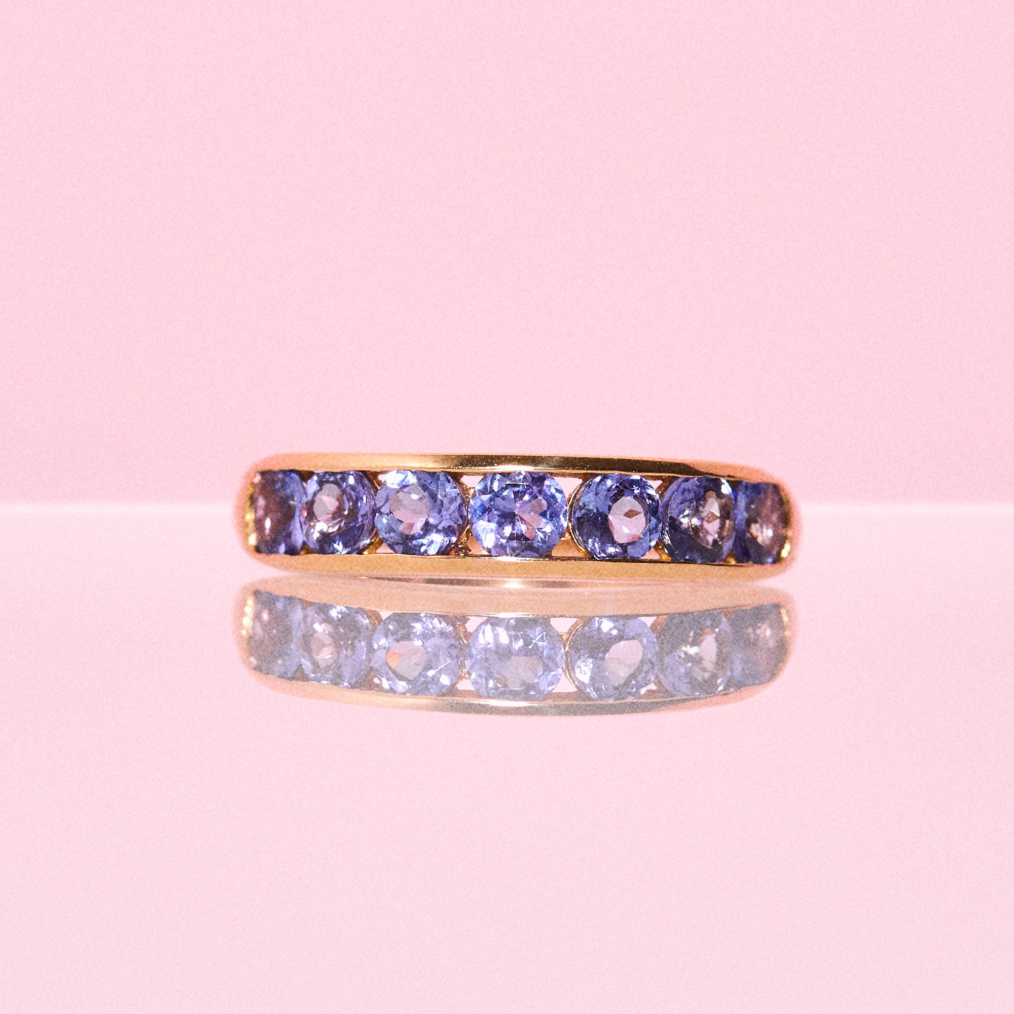 14ct gold tanzanite ring