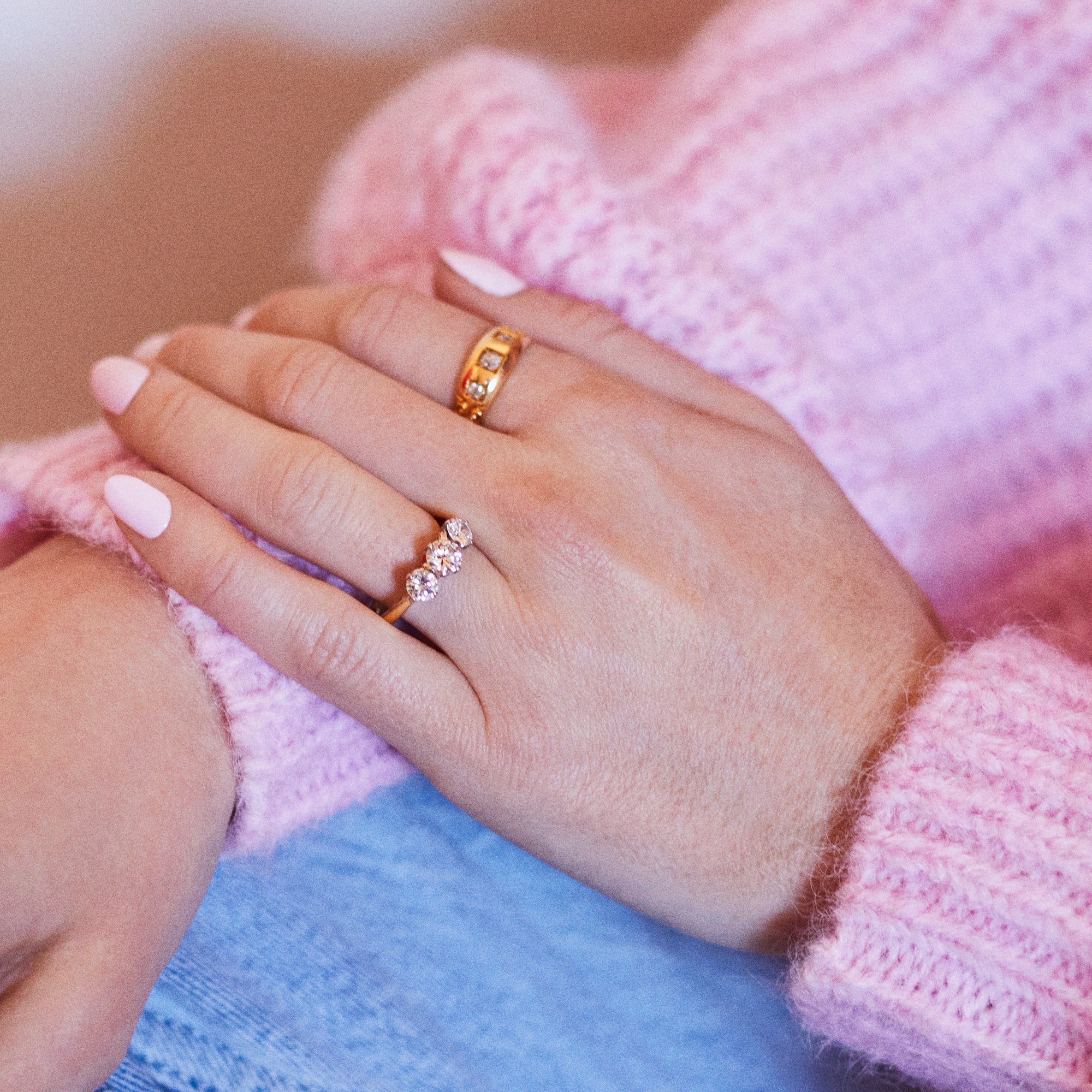 18ct gold diamond three stone ring