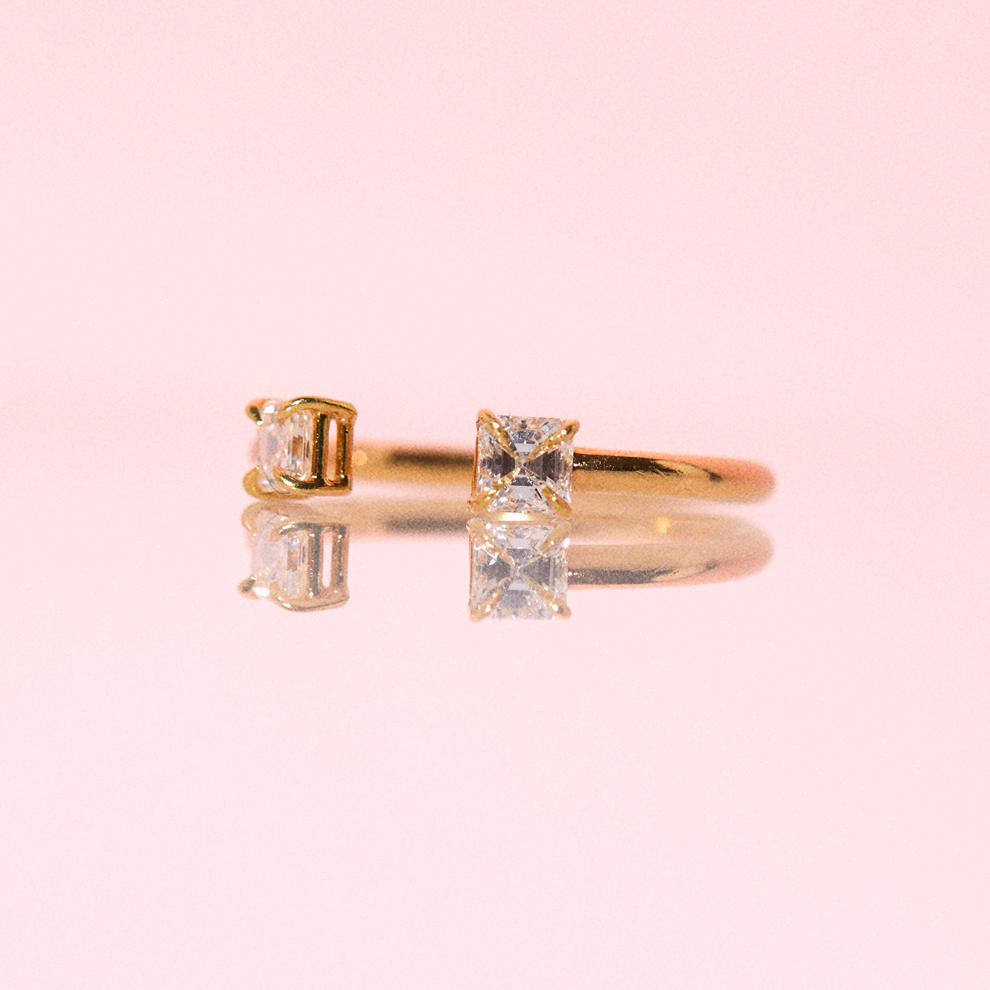 18ct gold ring ‘commitment’ diamond ring