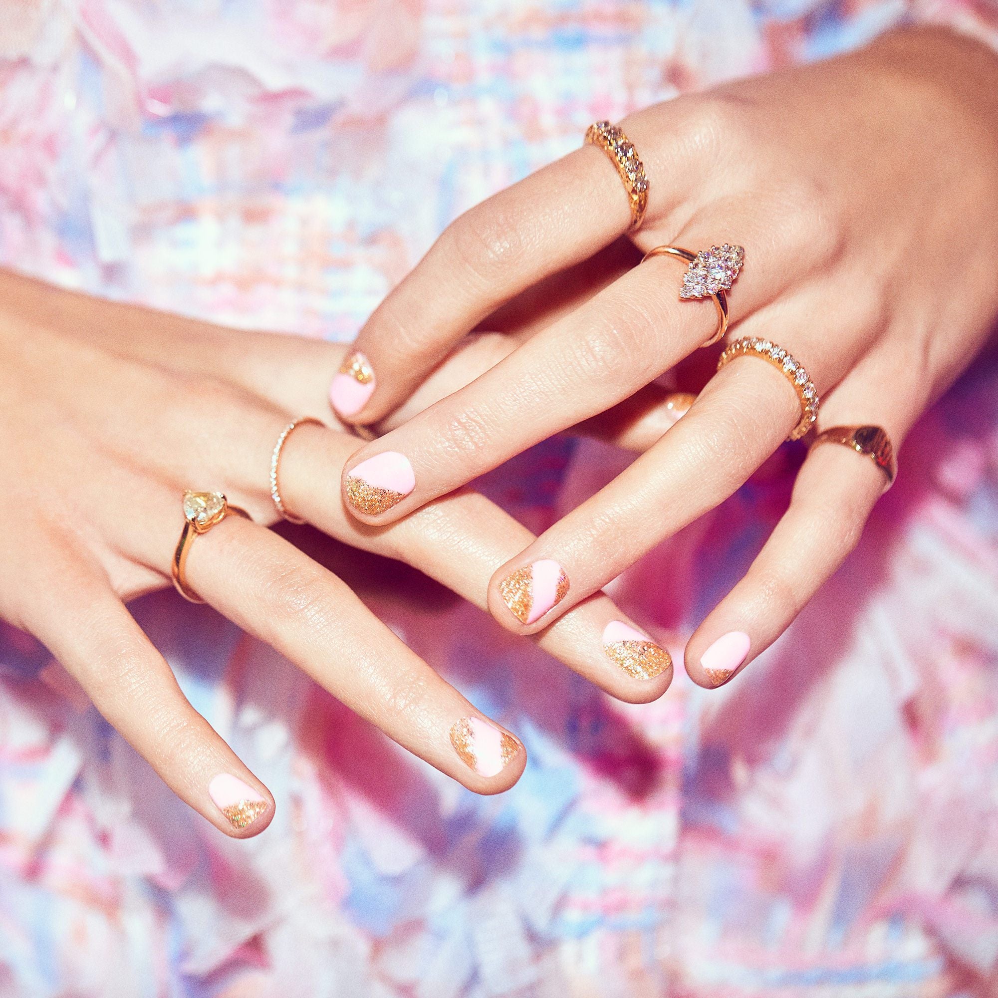 18ct gold half-eternity 0.20ct diamond ring