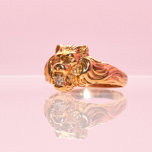 9ct gold diamond lion head ring