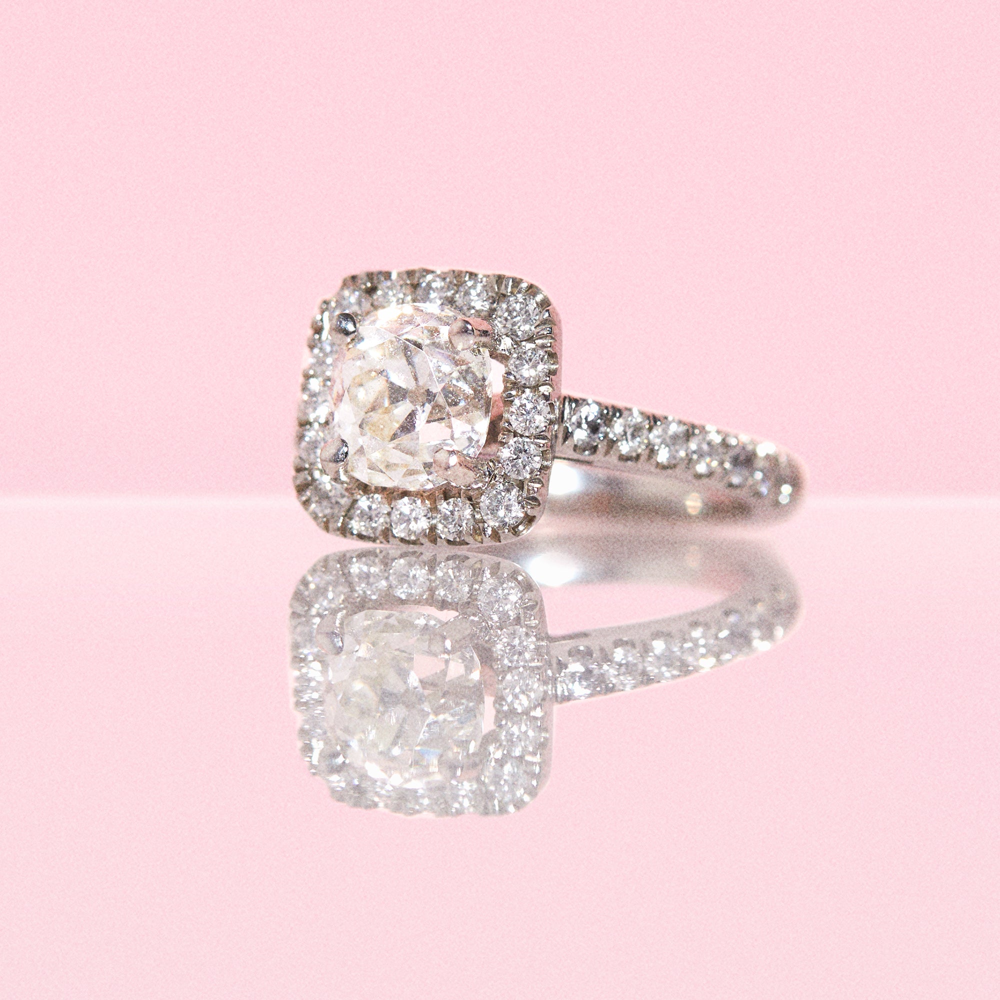 18ct white gold 1.76ct old cushion cut diamond ring