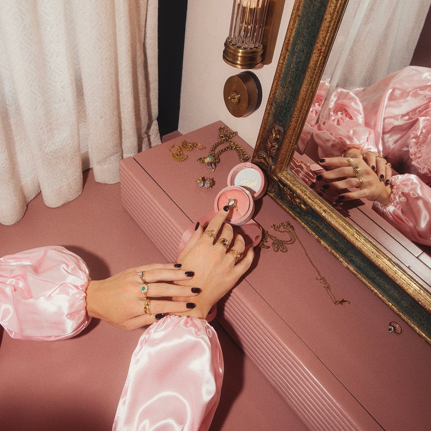 9ct gold bezel set opal chunky ring