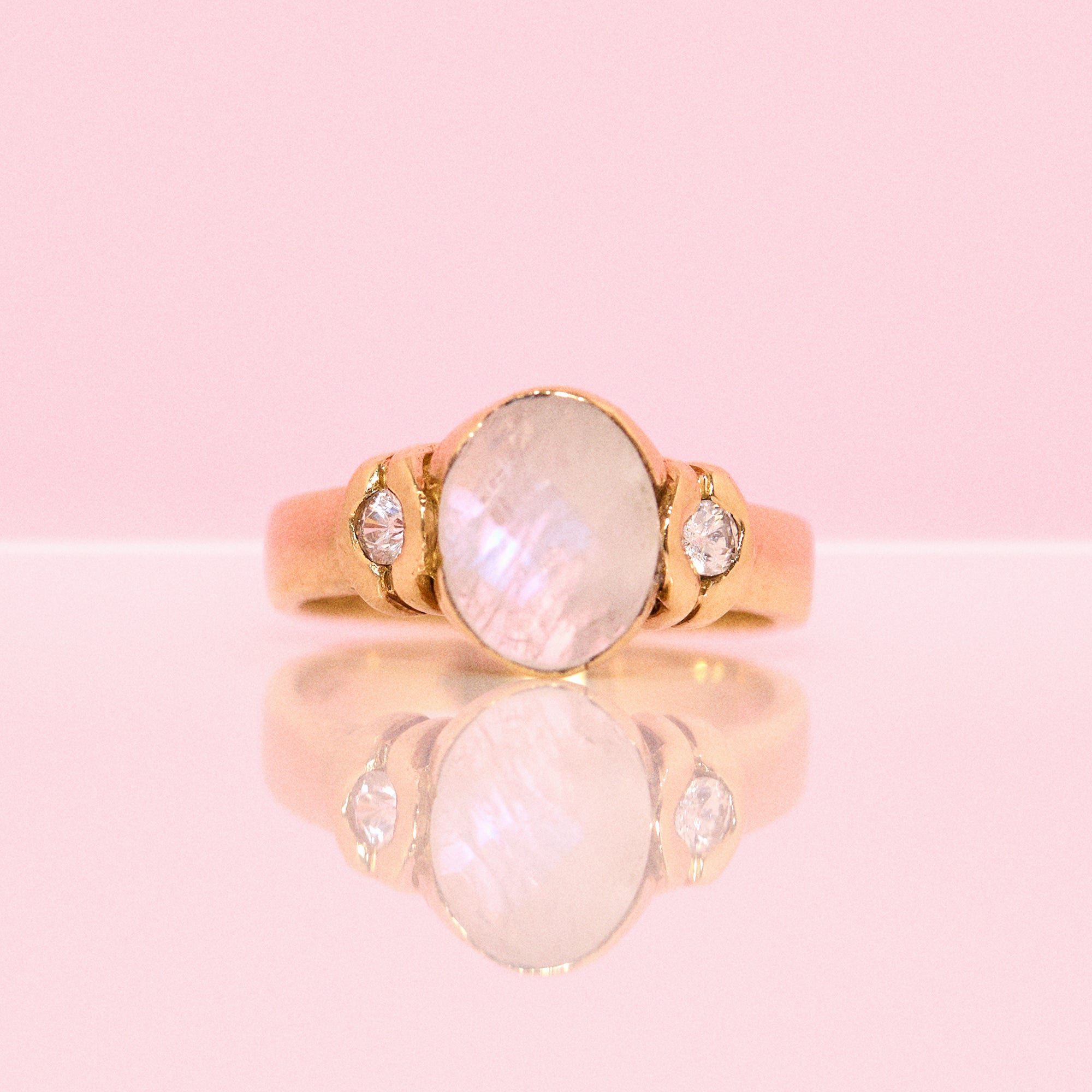 18ct gold moonstone and diamond ring