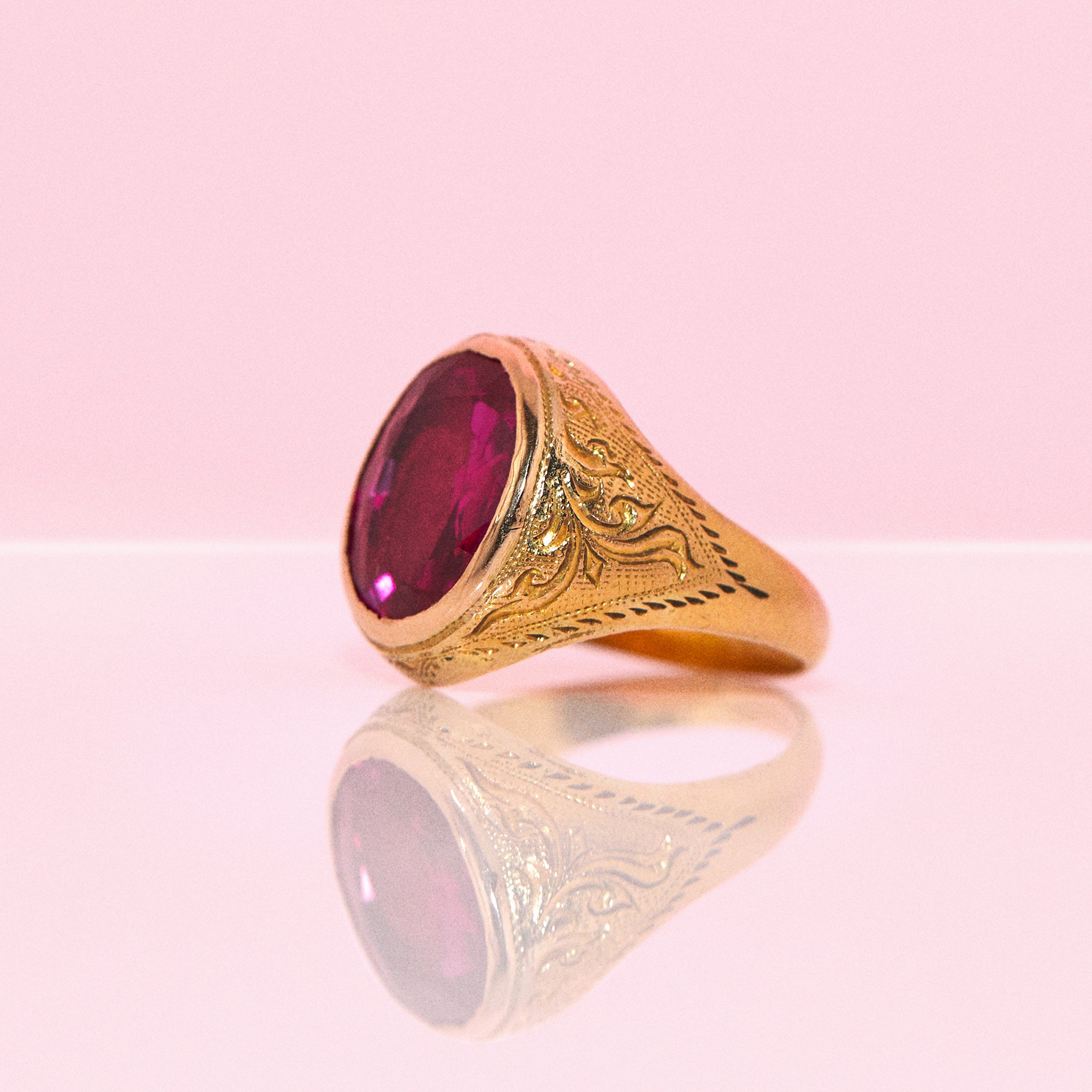 9ct gold ruby engraved ring