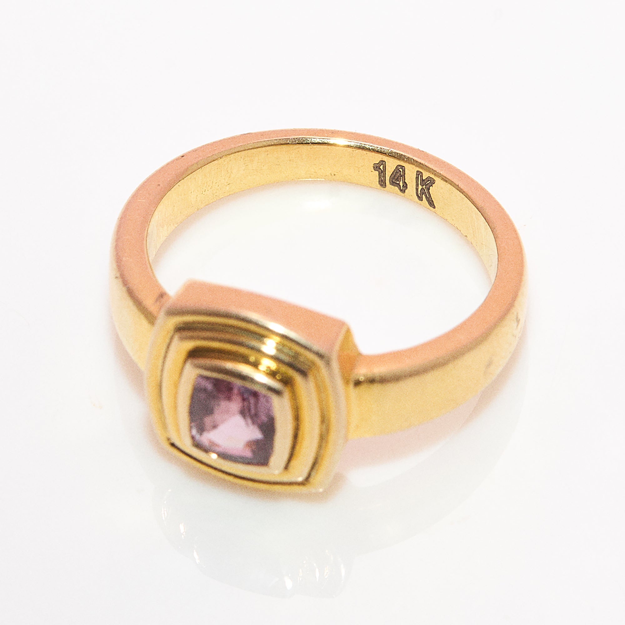 14ct gold plum maeve sapphire bezel set ring