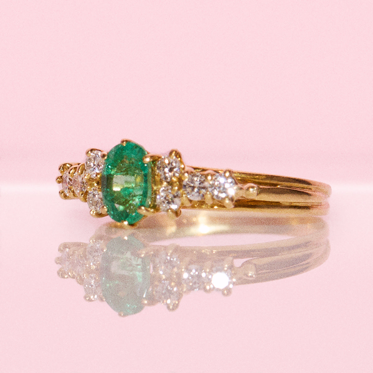 Vintage 18ct gold emerald and diamond ring