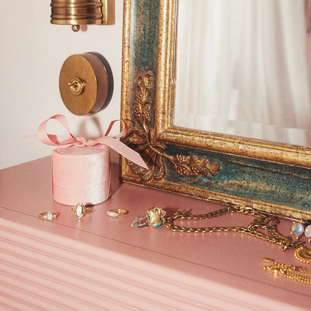 9ct gold bezel set opal chunky ring