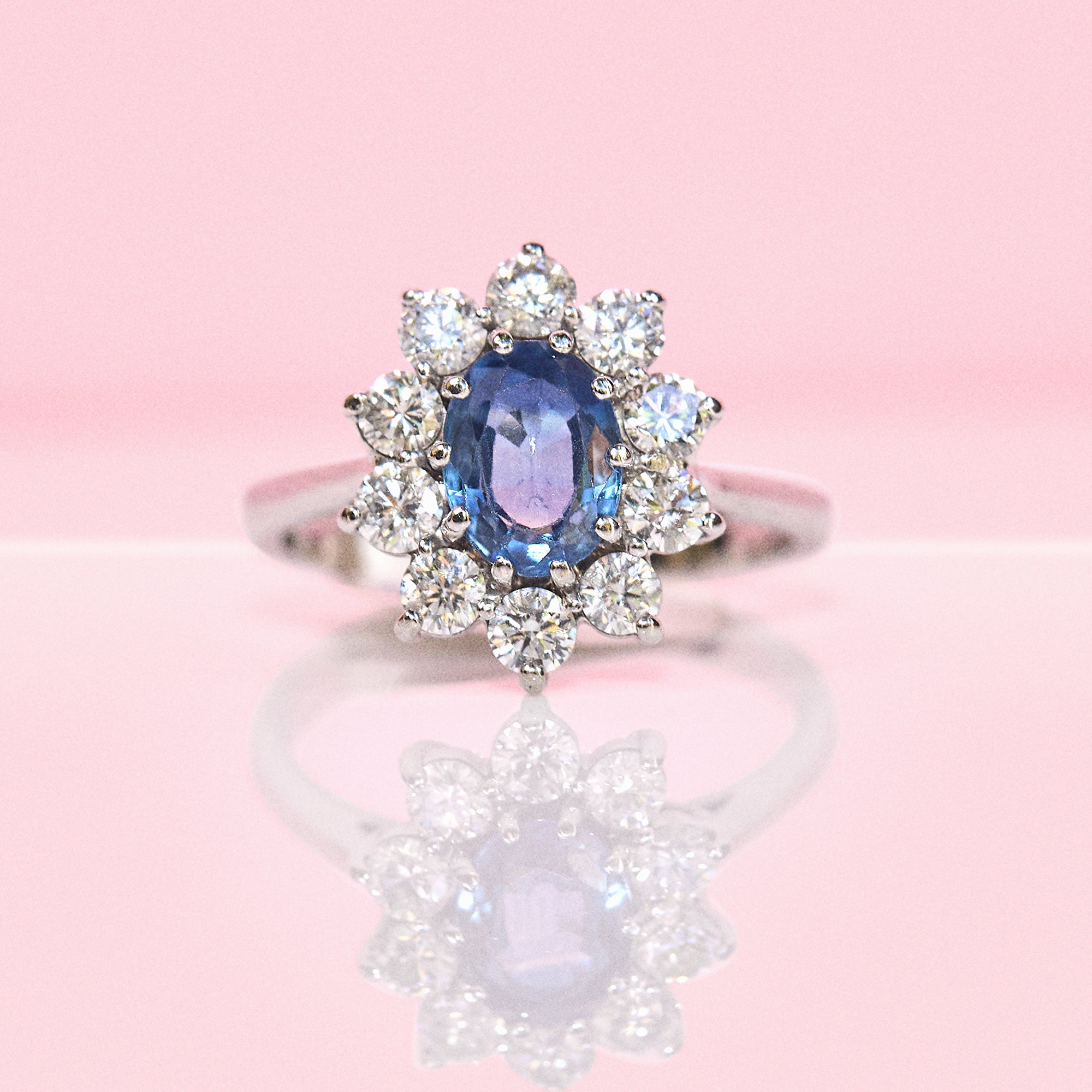 18ct white gold 1.0ct sapphire and diamond cluster ring