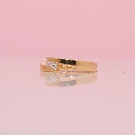 18ct gold princess-cut 0.20ct diamond ring