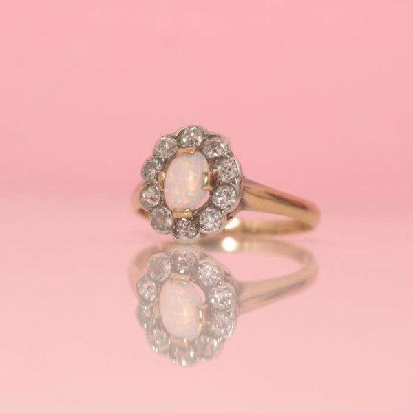18ct gold opal and diamond cluster ring