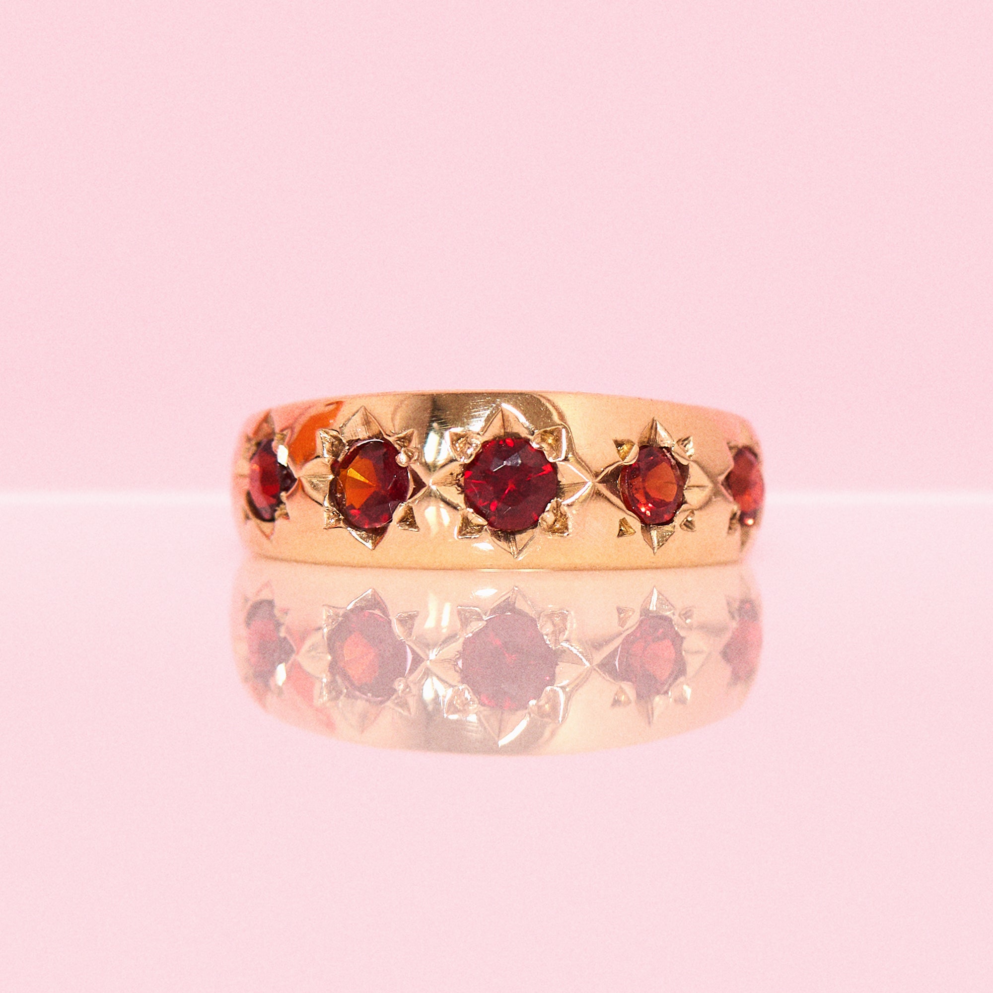 9ct gold garnet starburst ring from 1978