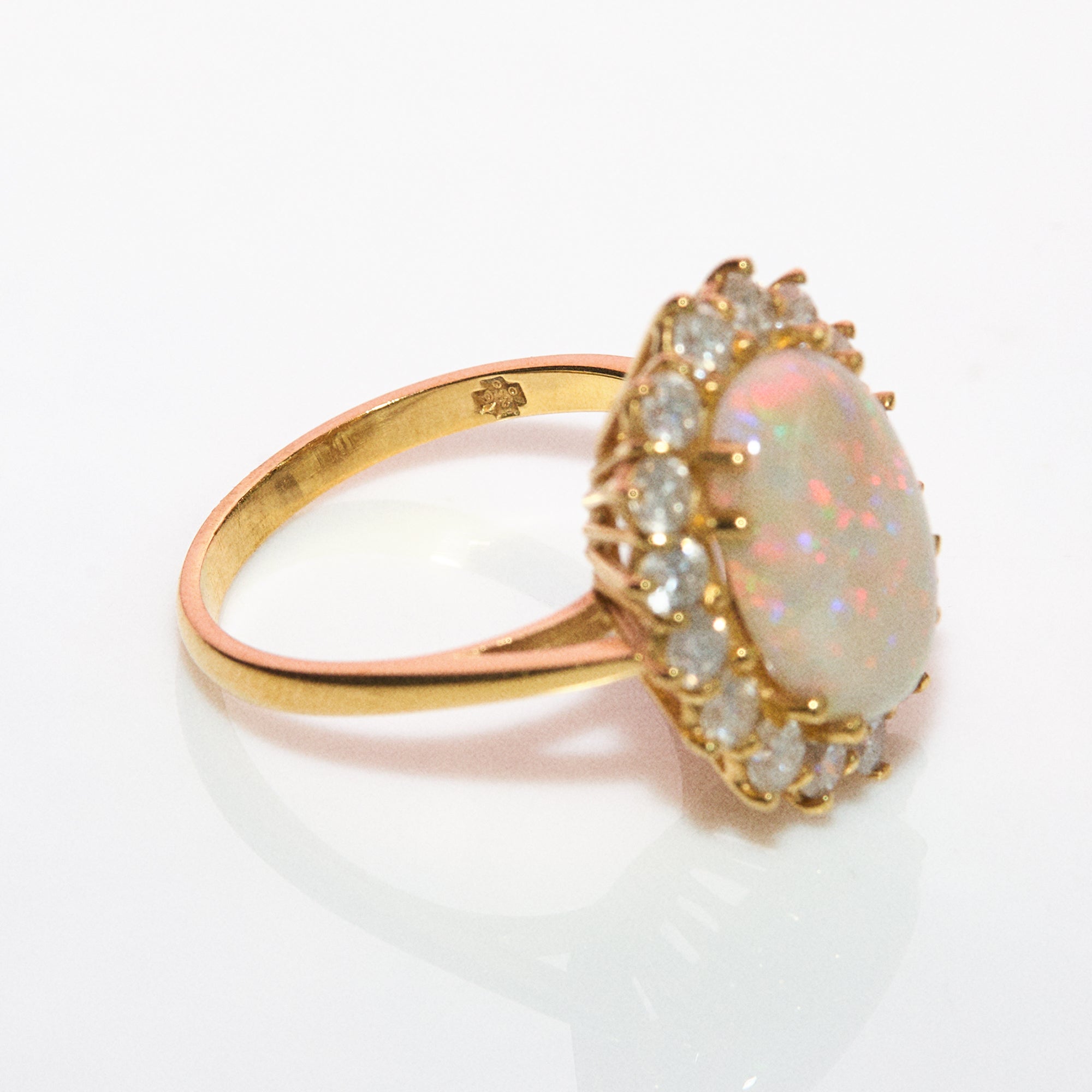 18ct gold opal and diamond cluster ring