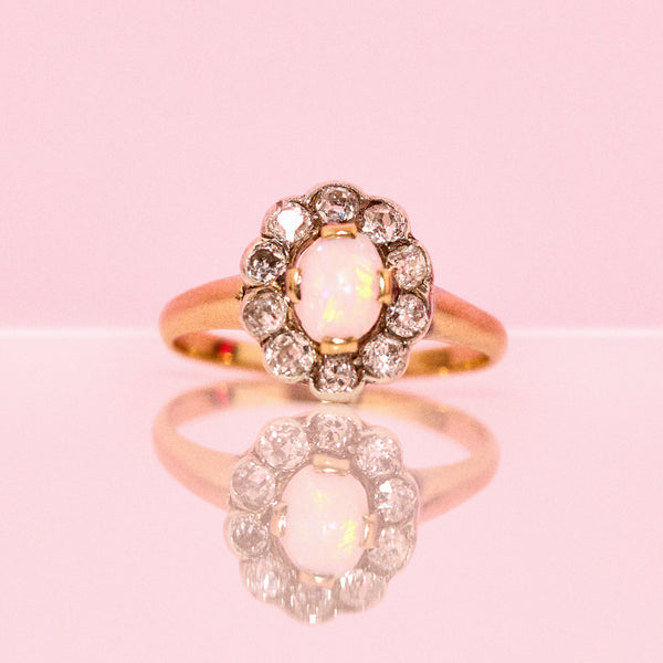 18ct gold opal and diamond cluster ring