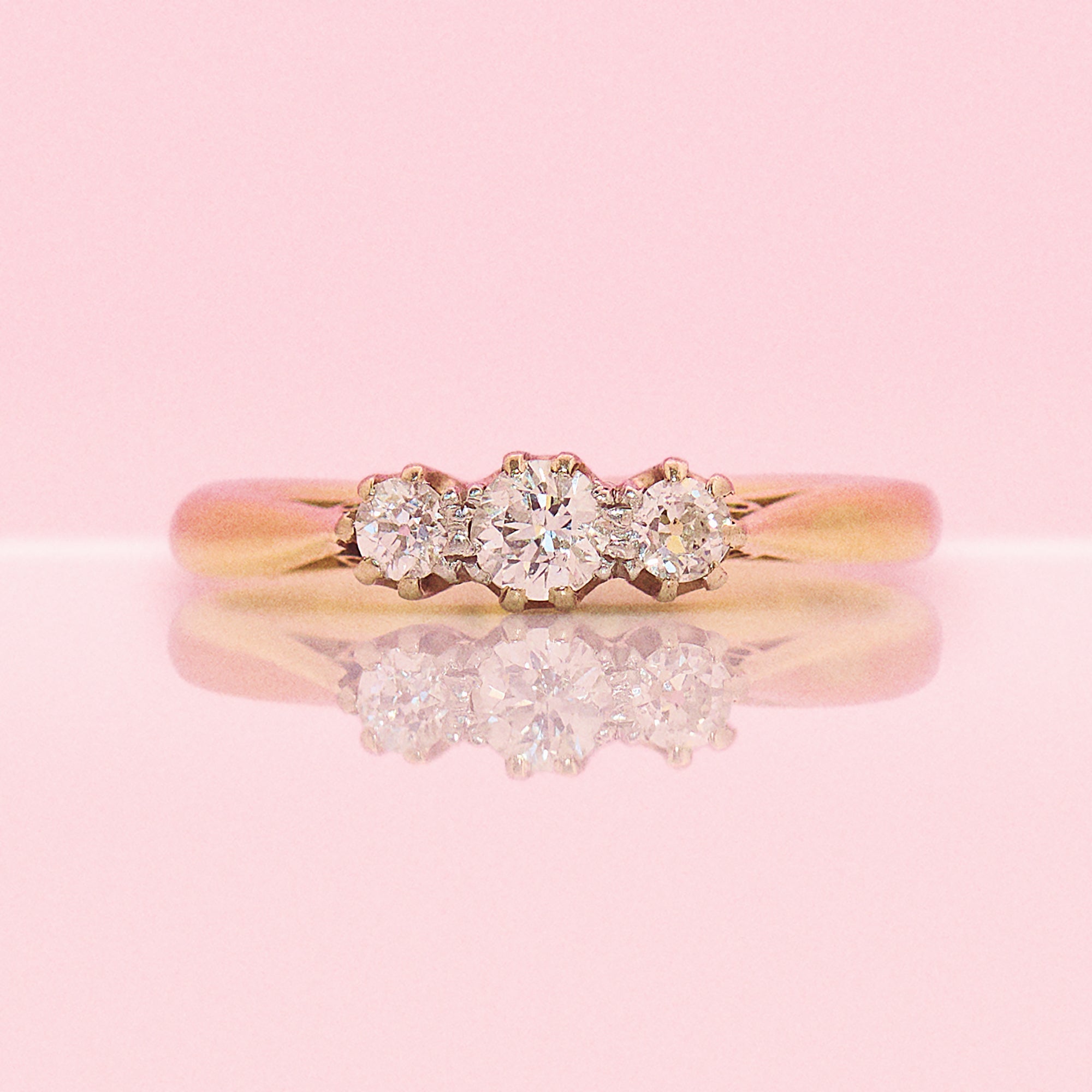 18ct gold 0.26ct diamond trilogy ring new
