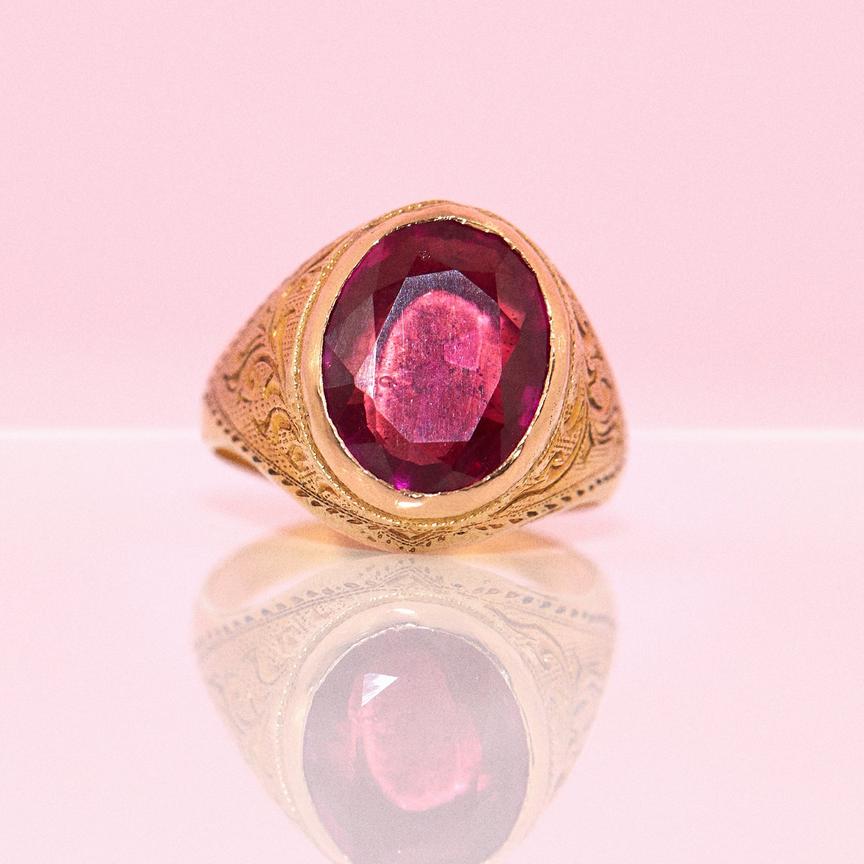 9ct gold ruby engraved ring