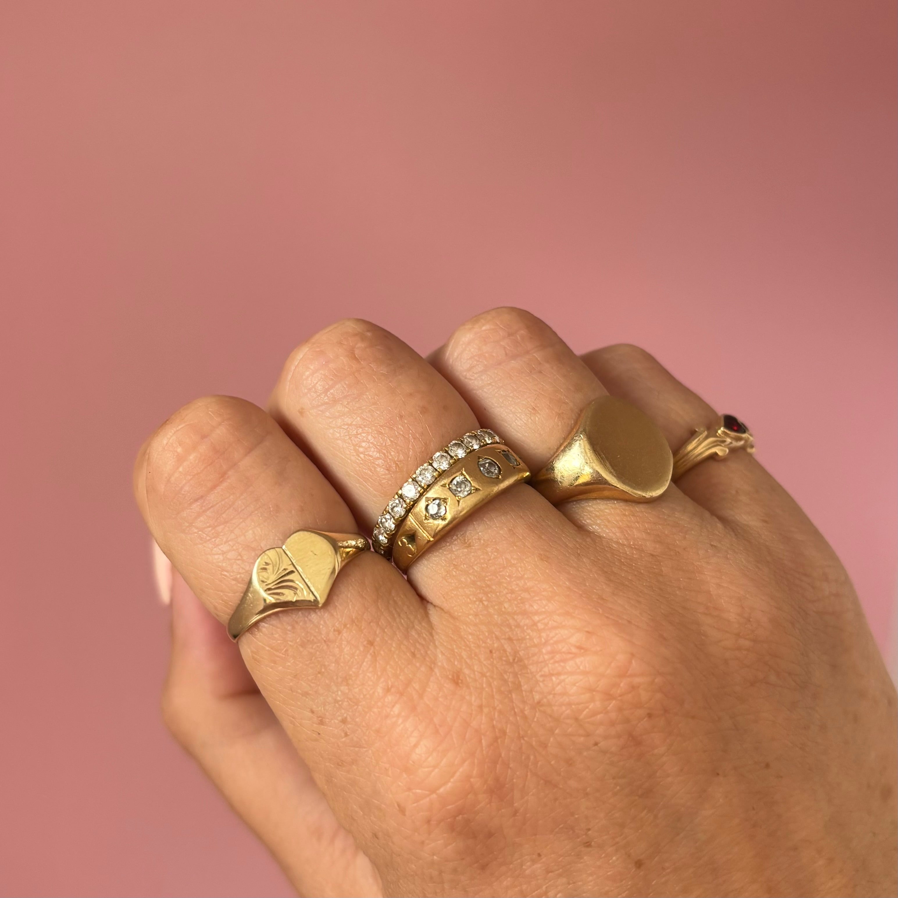 9ct gold heart shaped signet ring from 1988