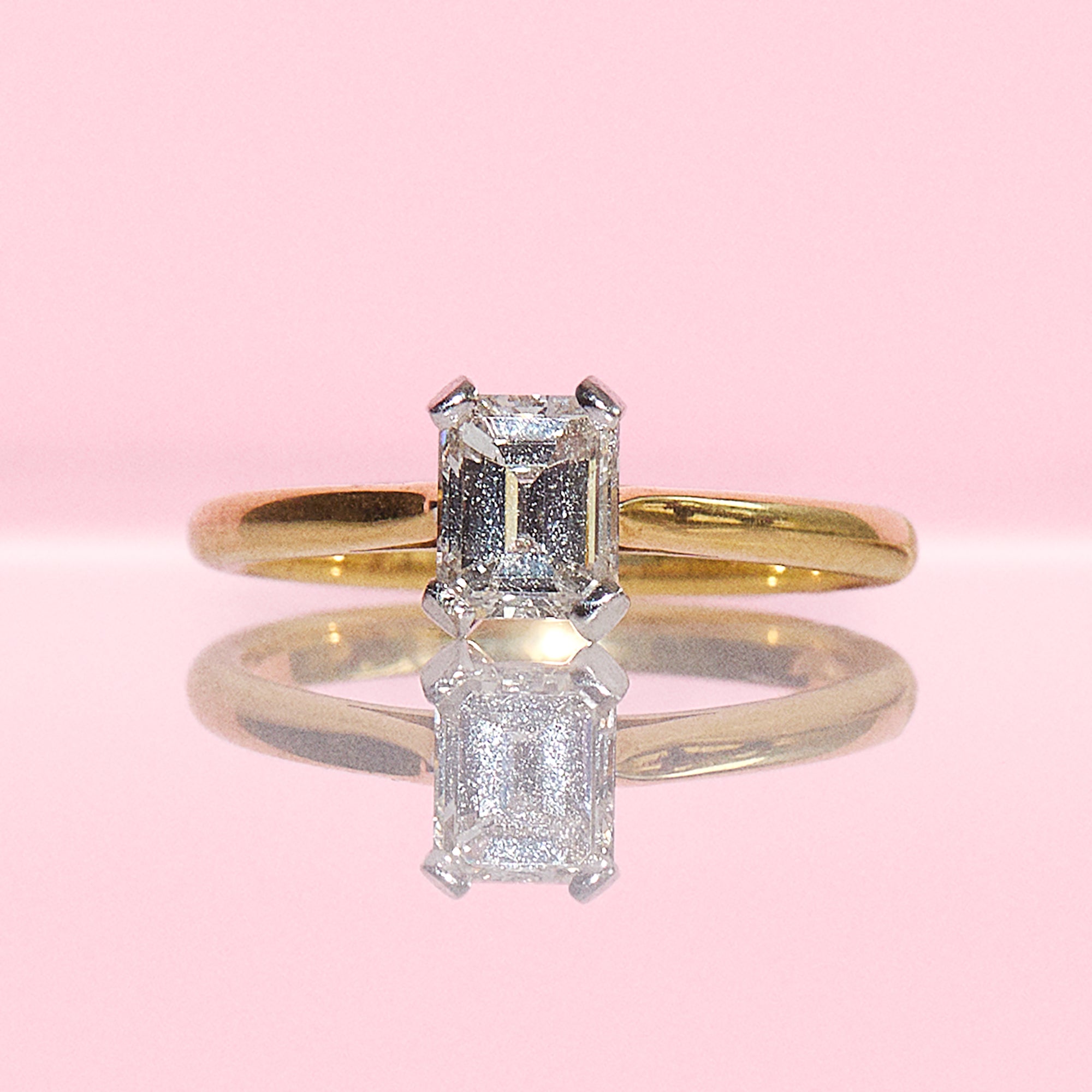18ct gold 1.0ct emerald cut diamond solitaire ring