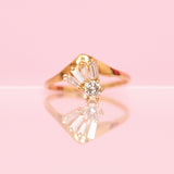 18ct gold baguette and round diamond ring set