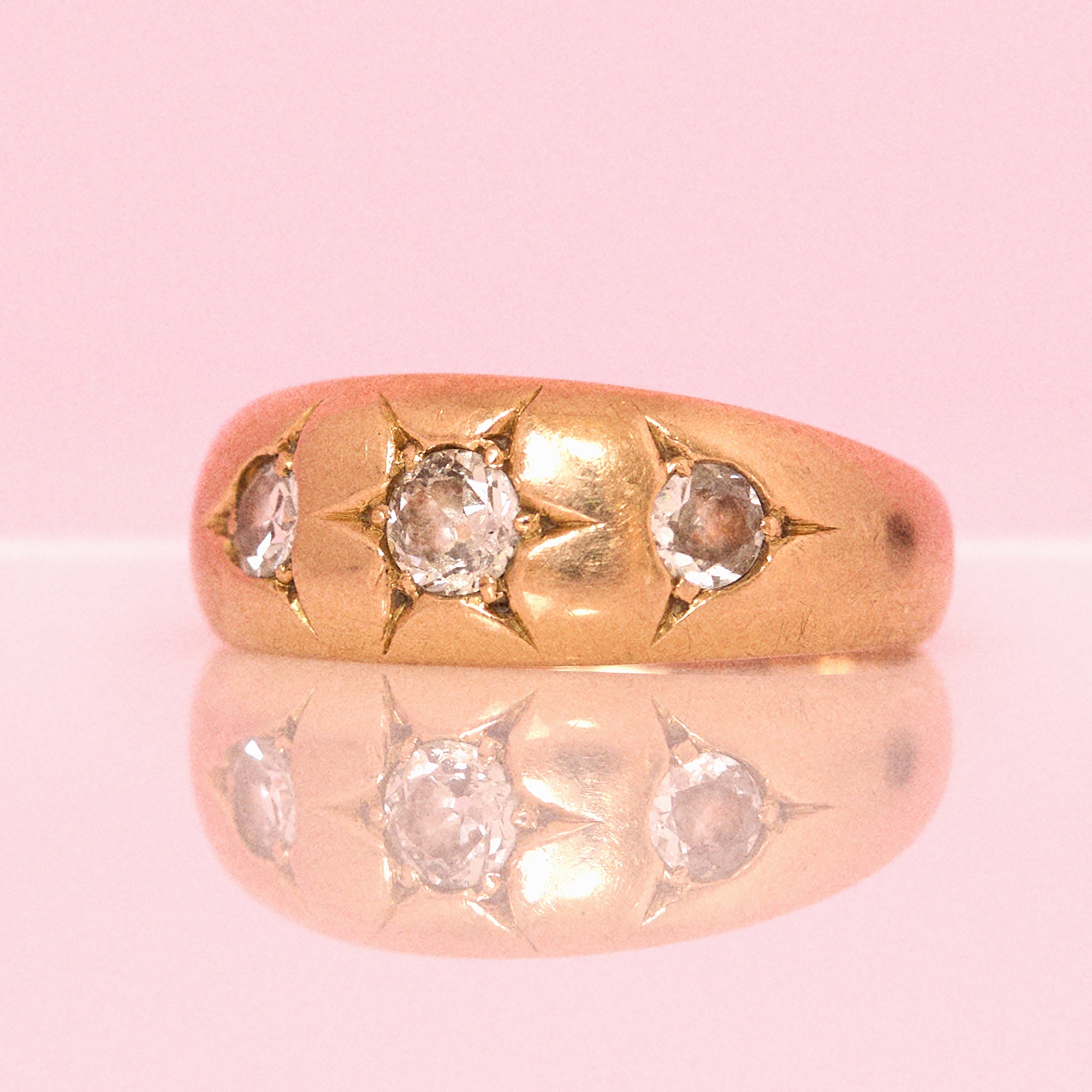 18ct gold diamond starburst trilogy gypsy antique ring