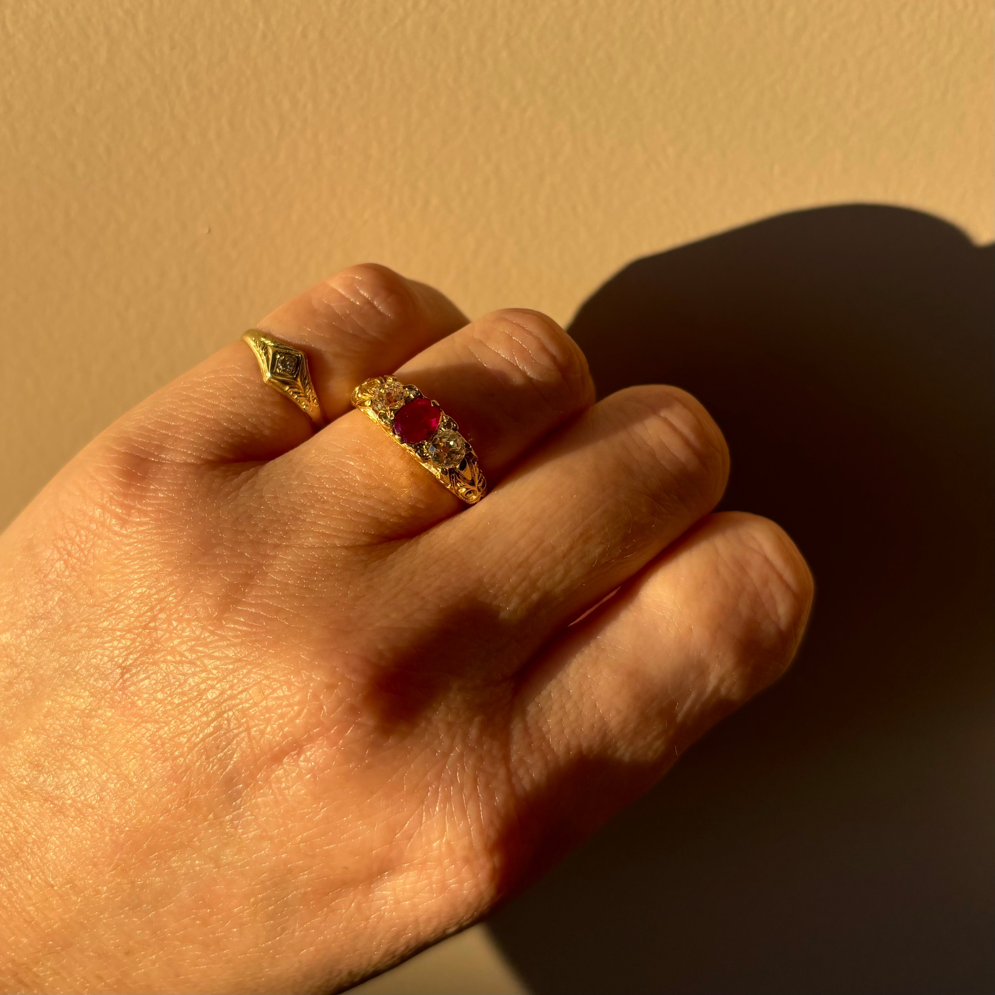 18ct gold Victorian 0.60ct ruby and diamond three stone ring