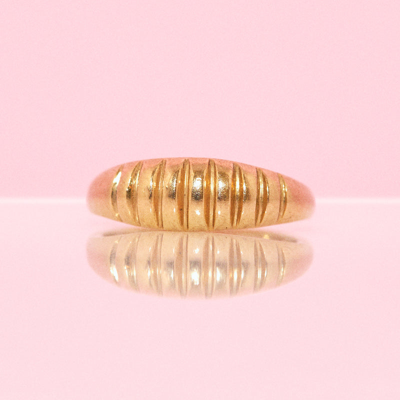 9ct gold chunky armadillo ring