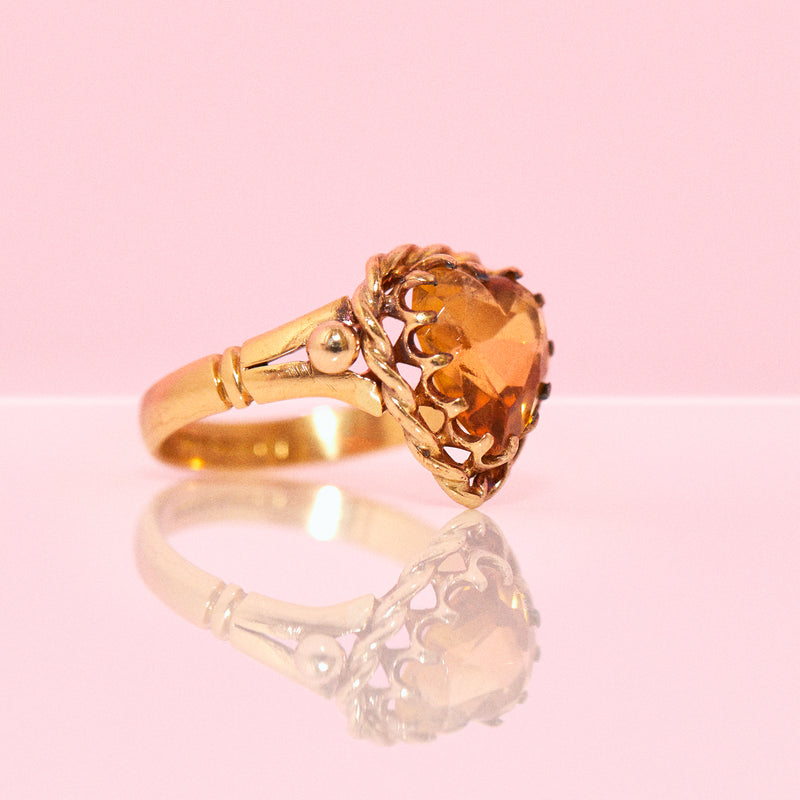 18ct gold heart shaped citrine ring