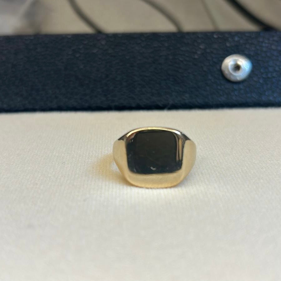 9ct gold heart shaped gemstone signet ring (made to order)