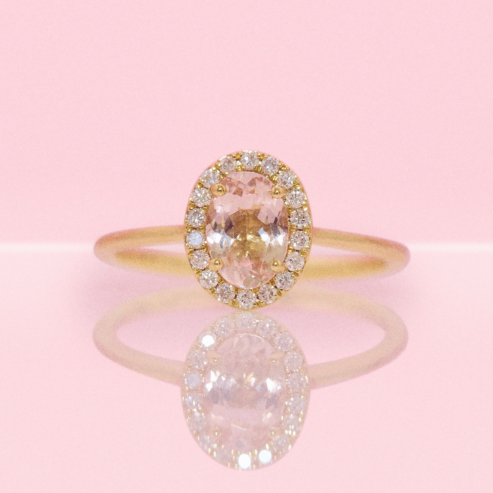 18ct yellow gold 0.71ct morganite and 0.13ct diamond cluster ring