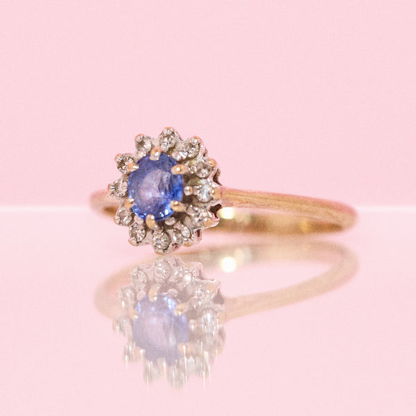 9ct gold sapphire and diamond cluster ring