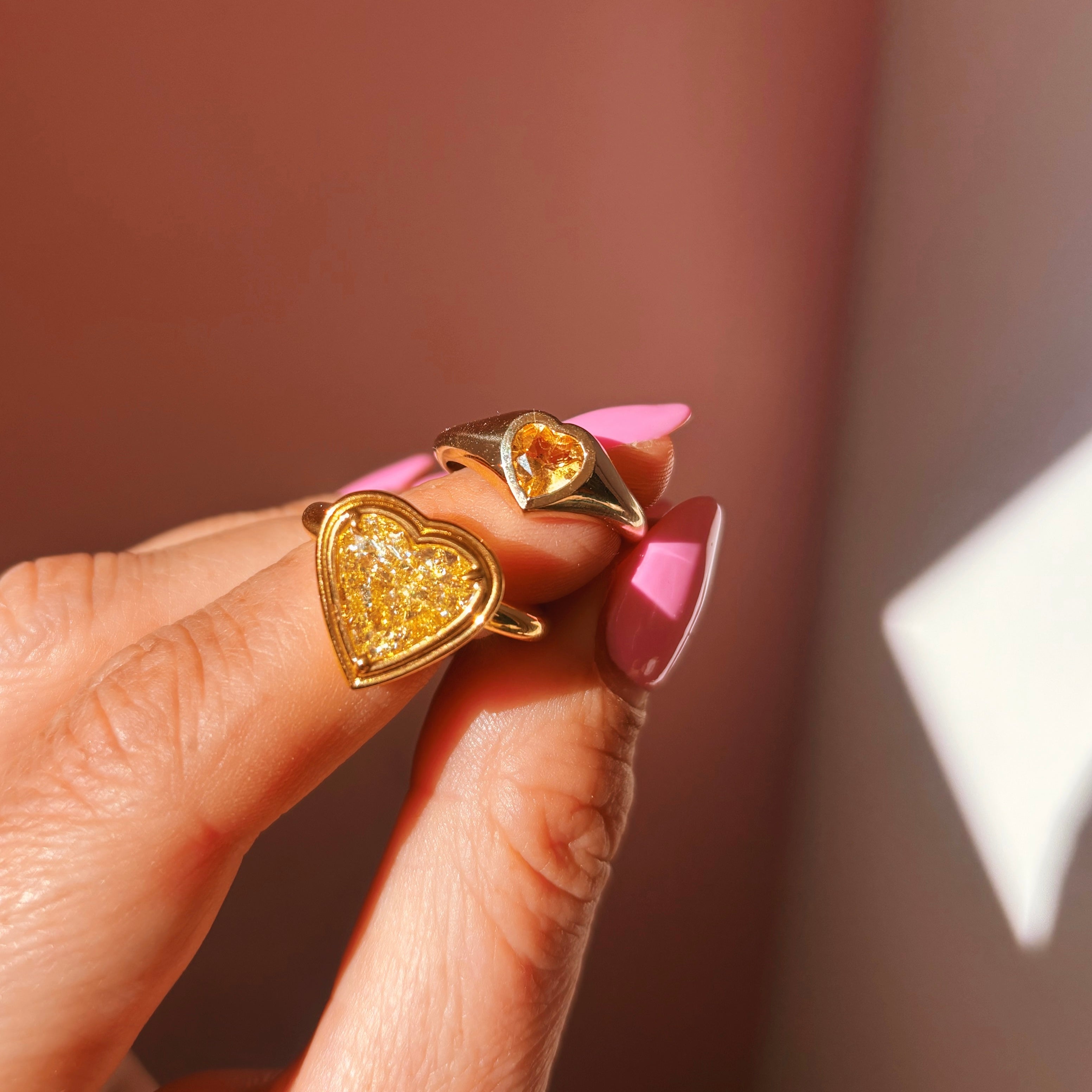 9ct gold heart shaped citrine signet pinky ring