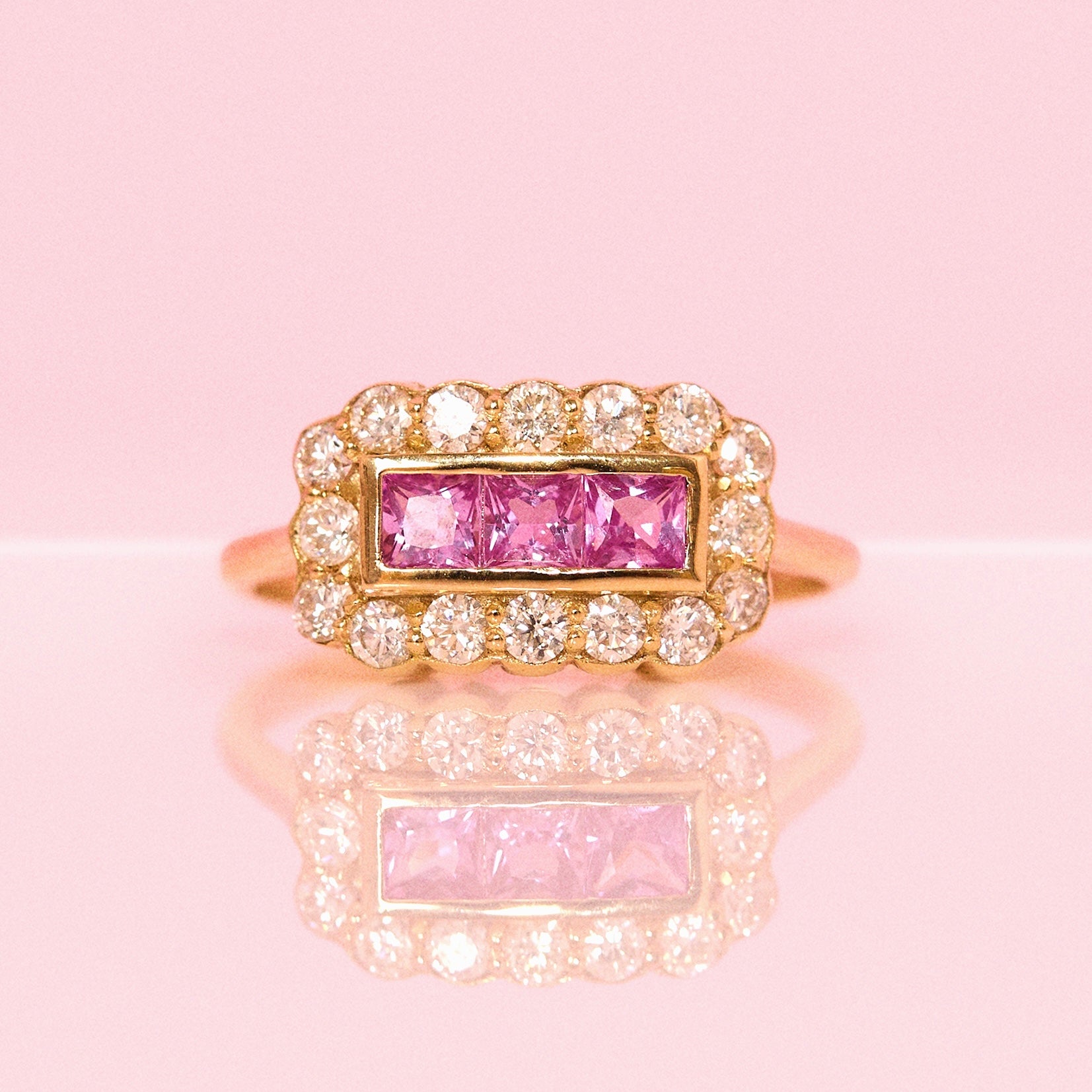 18ct gold pink sapphire and diamond ring