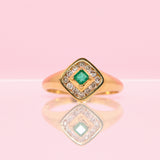 18ct gold emerald and diamond geometric ring