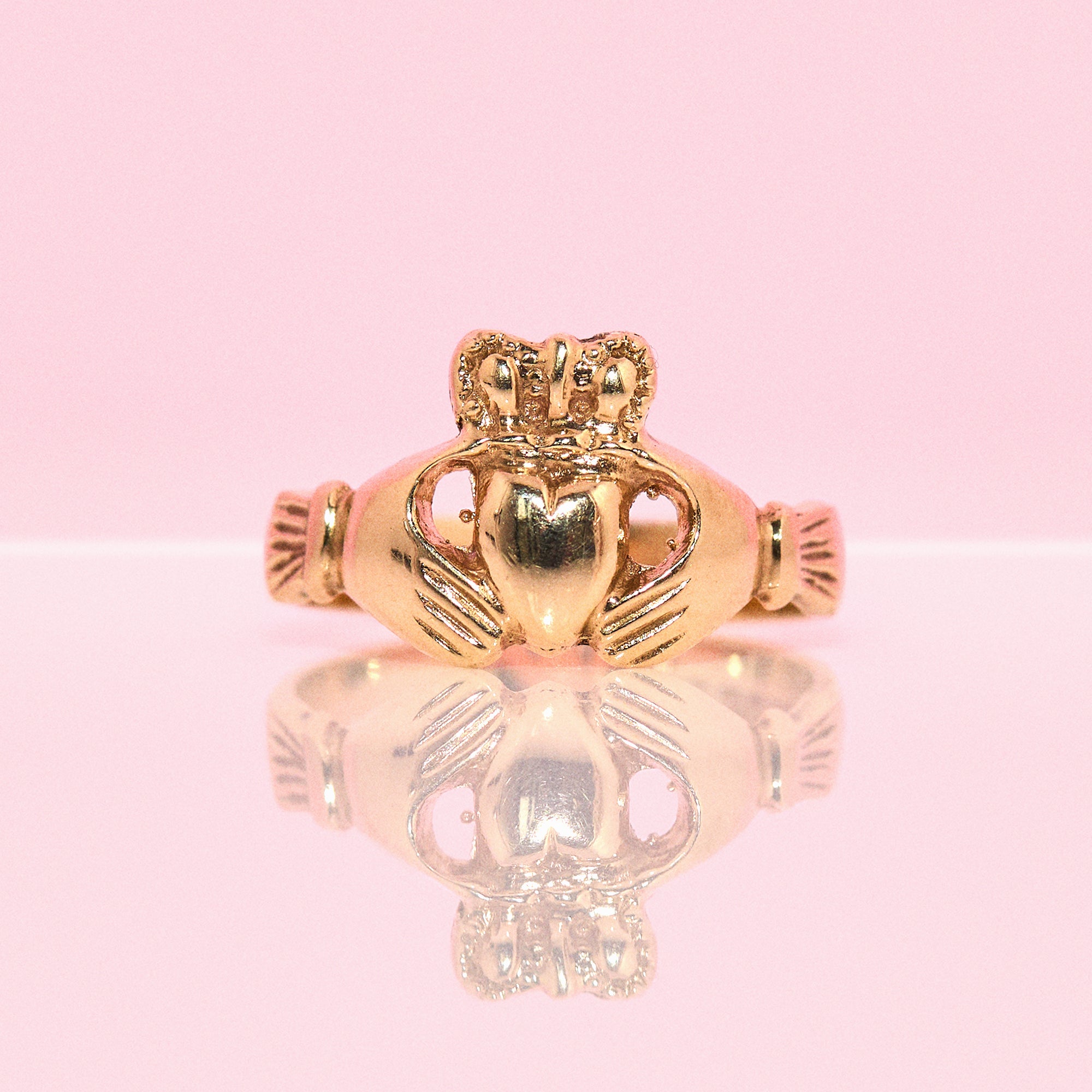 9ct gold claddagh ring from Dublin in 1977