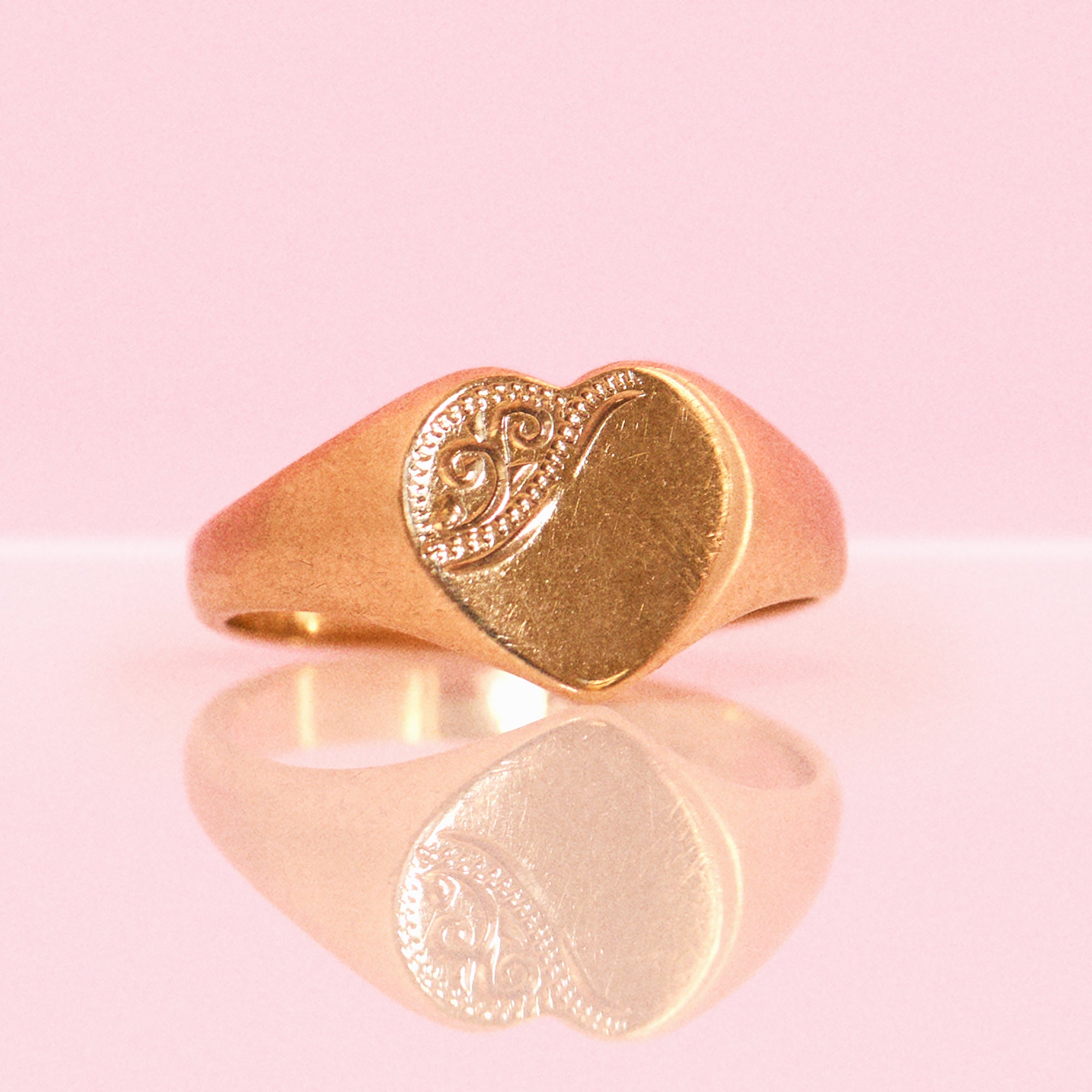 9ct gold heart shaped signet pinky ring