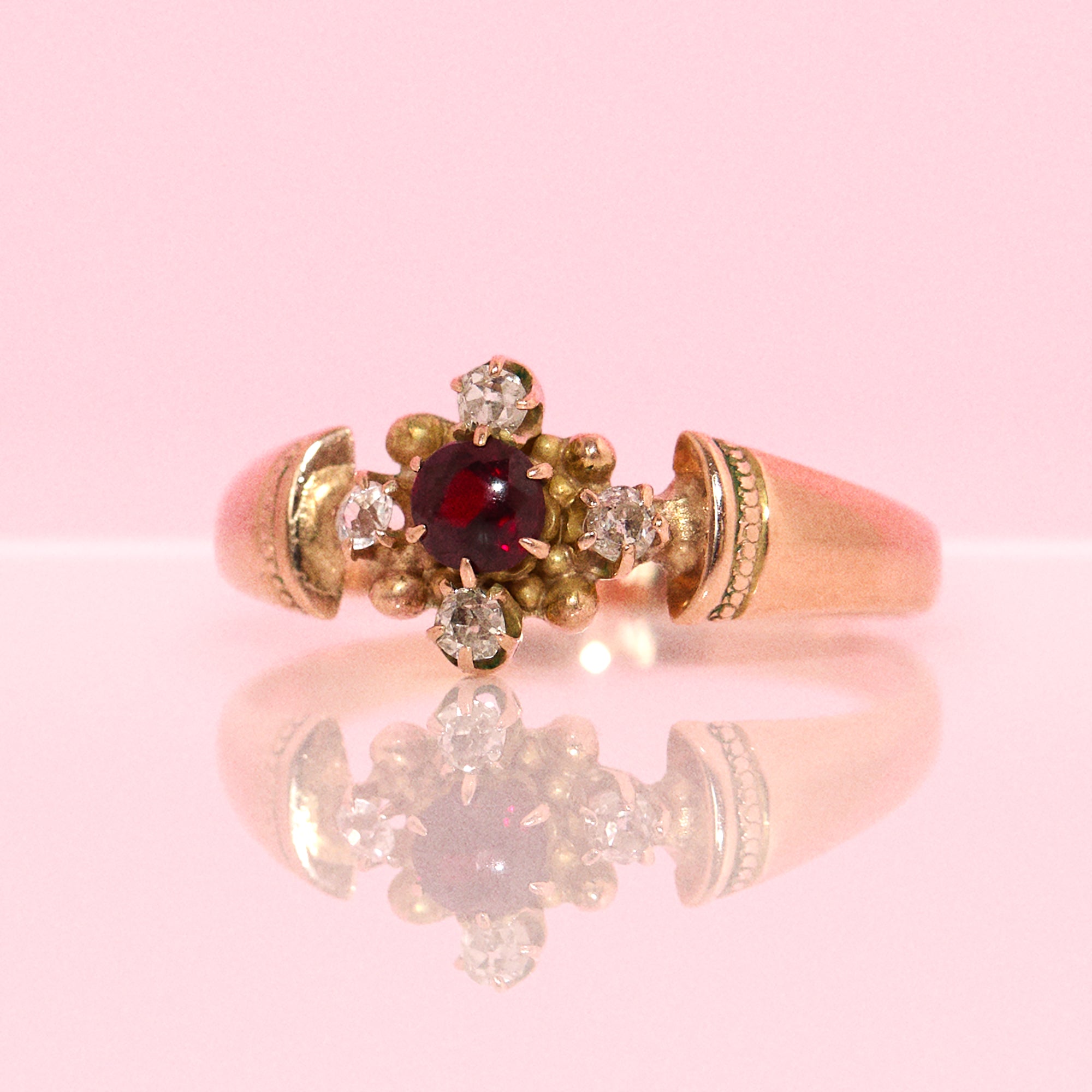 9ct gold garnet and old cut diamond ring