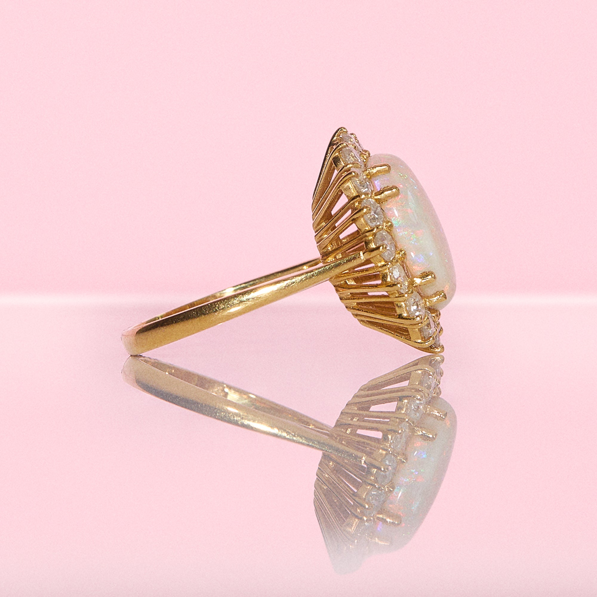 18ct gold opal and diamond cluster ring