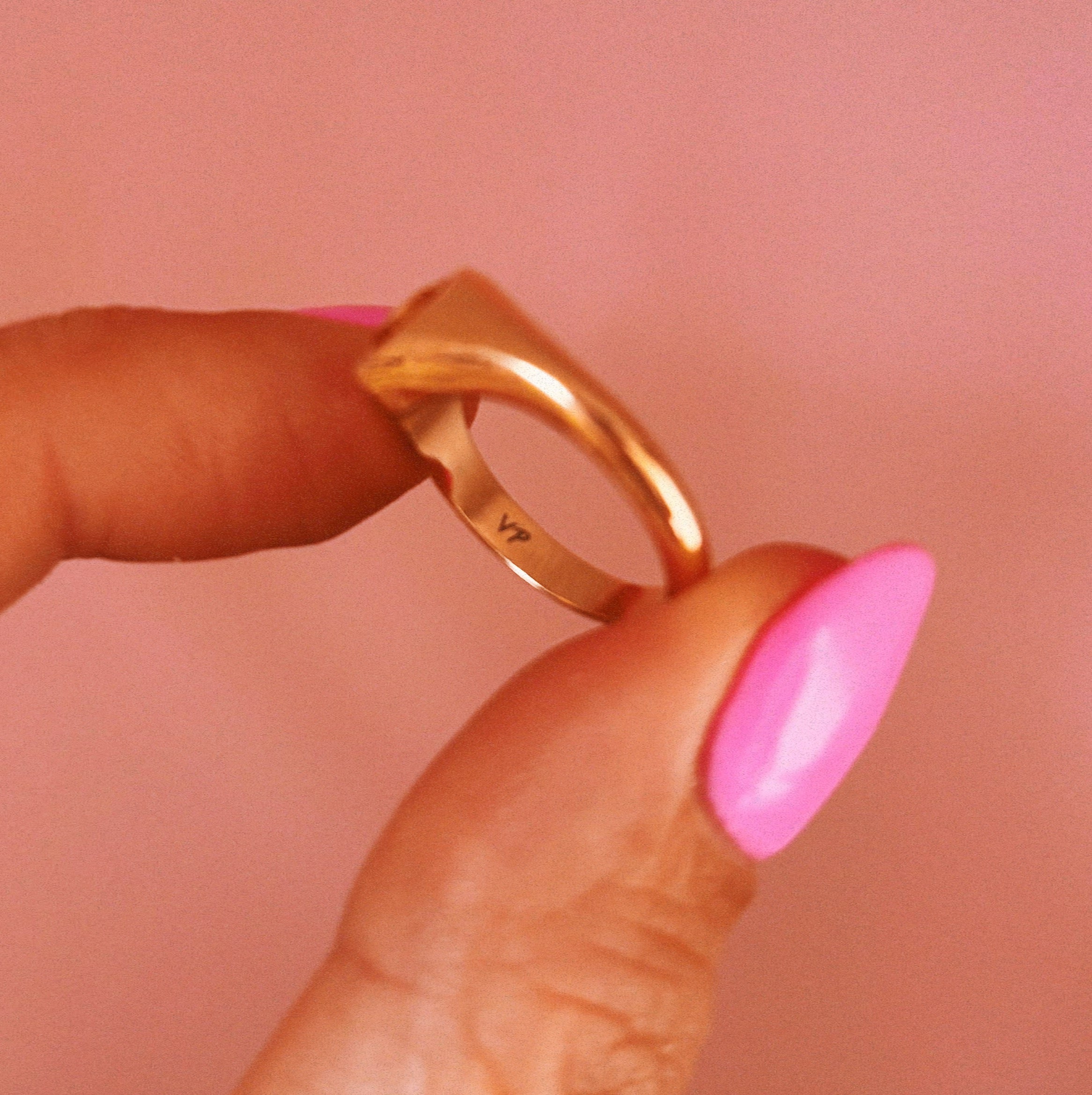 9ct gold heart shaped garnet signet pinky ring (made to order)