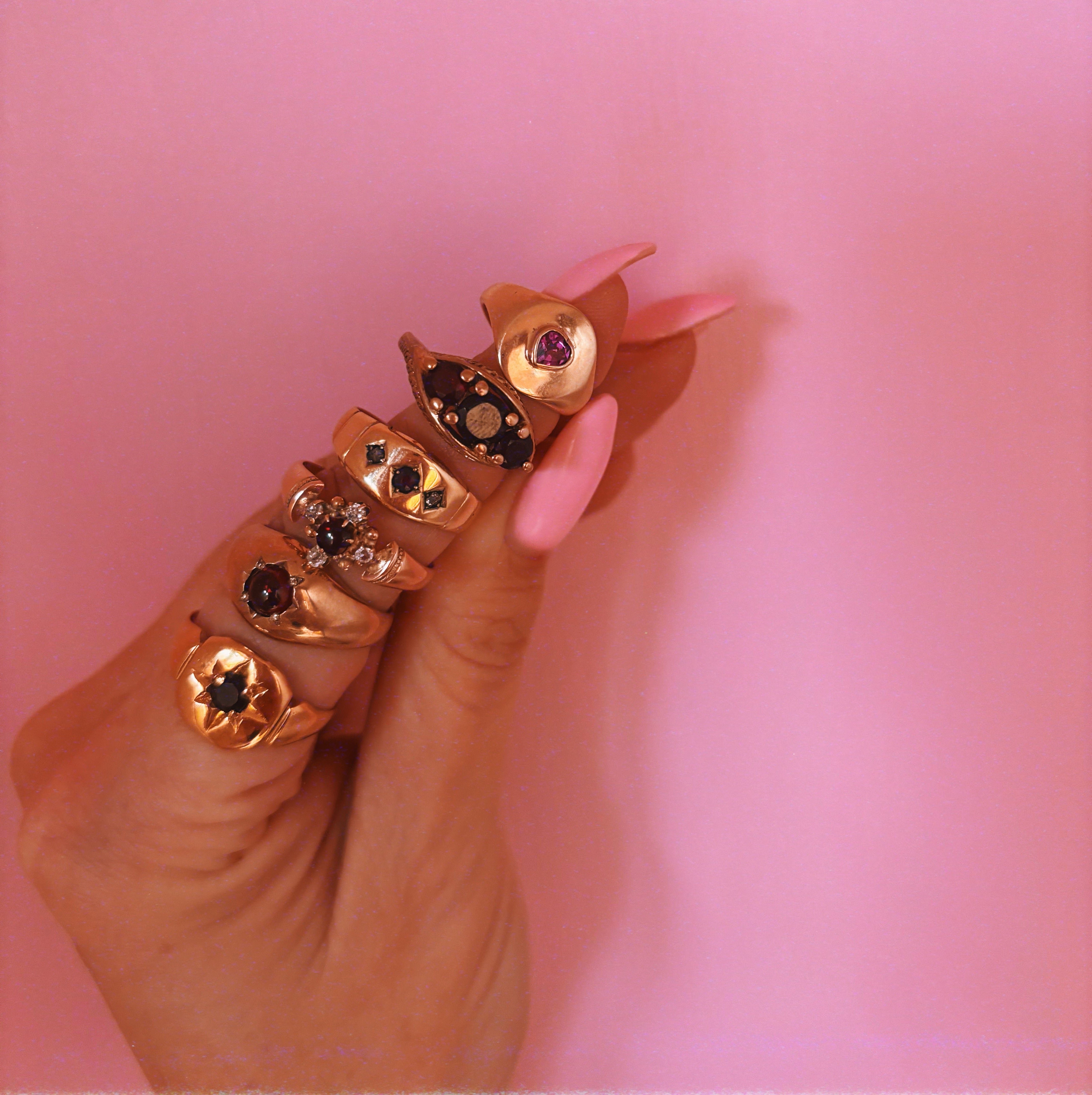 9ct gold garnet and old cut diamond ring