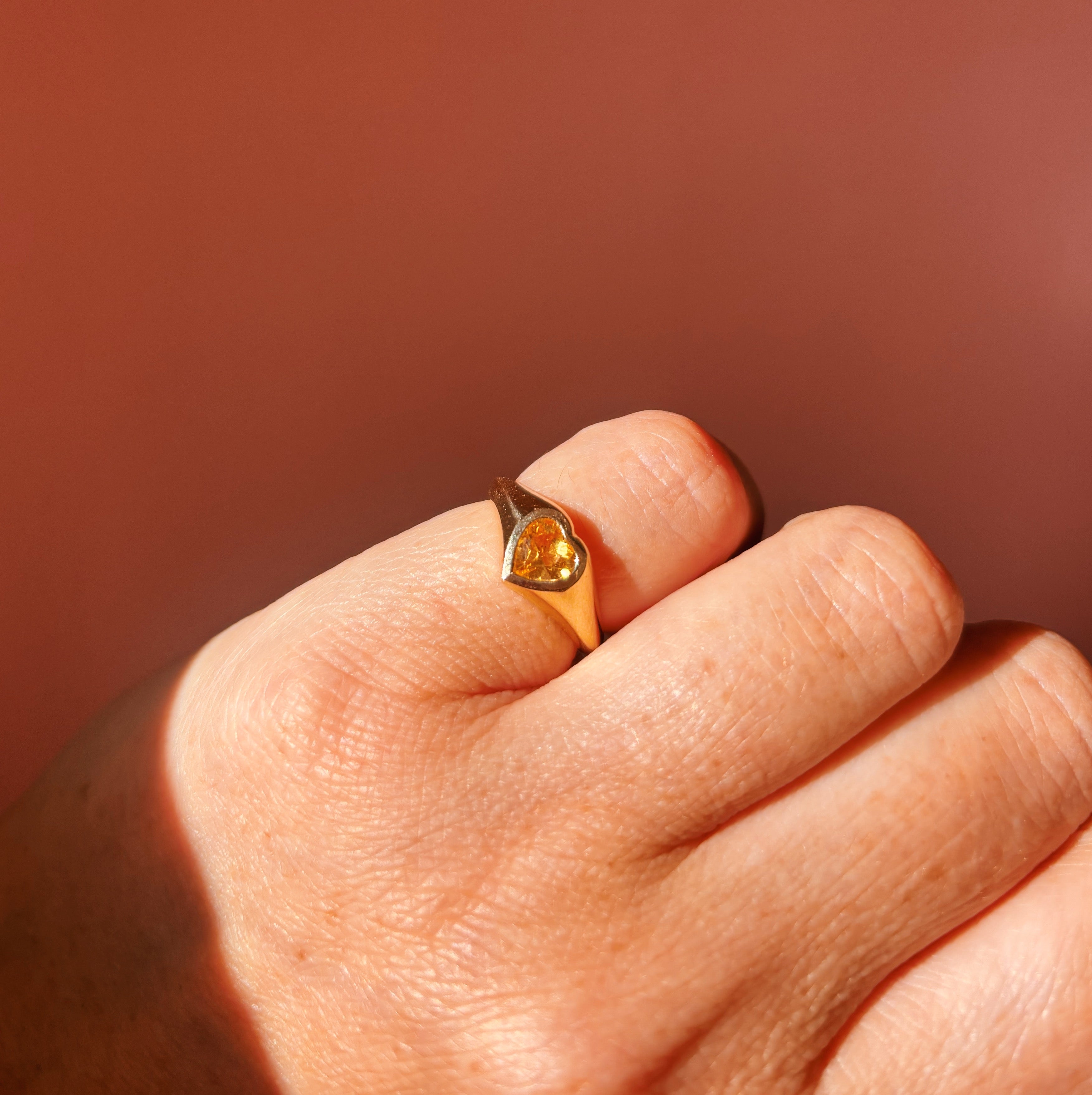 9ct gold heart shaped citrine signet pinky ring
