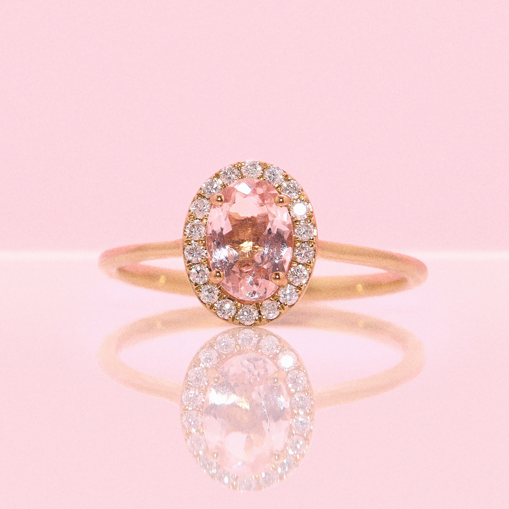18ct yellow gold 0.71ct morganite and 0.13ct diamond cluster ring