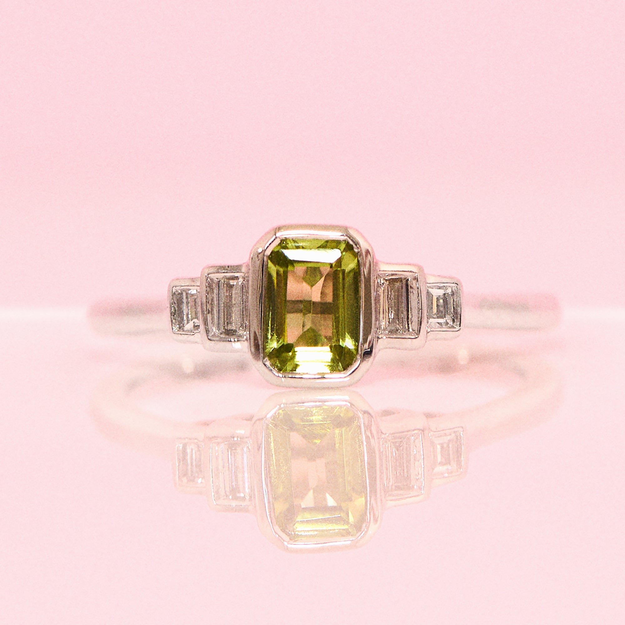 9ct white gold peridot and diamond five stone ring