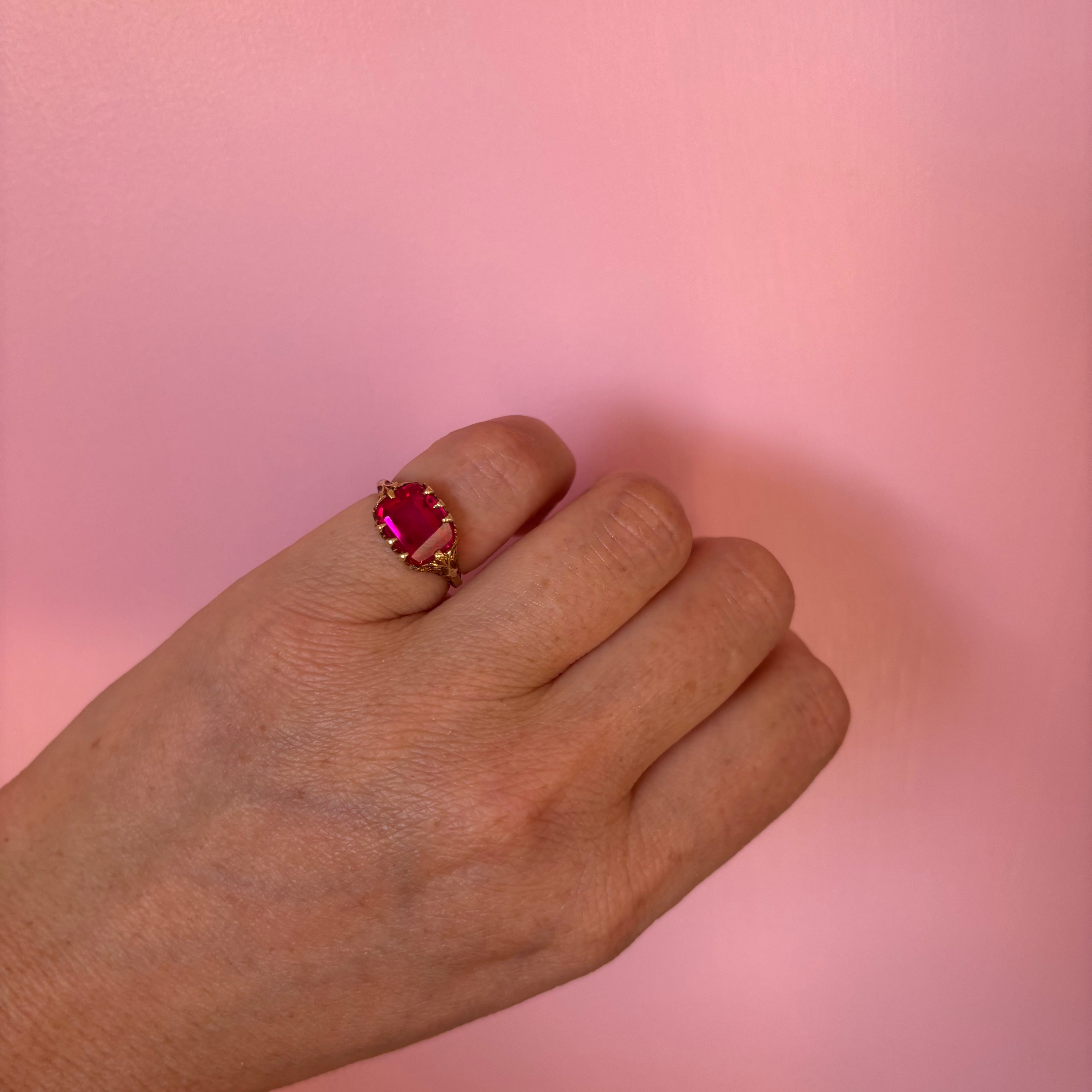 14ct gold ruby art deco ring