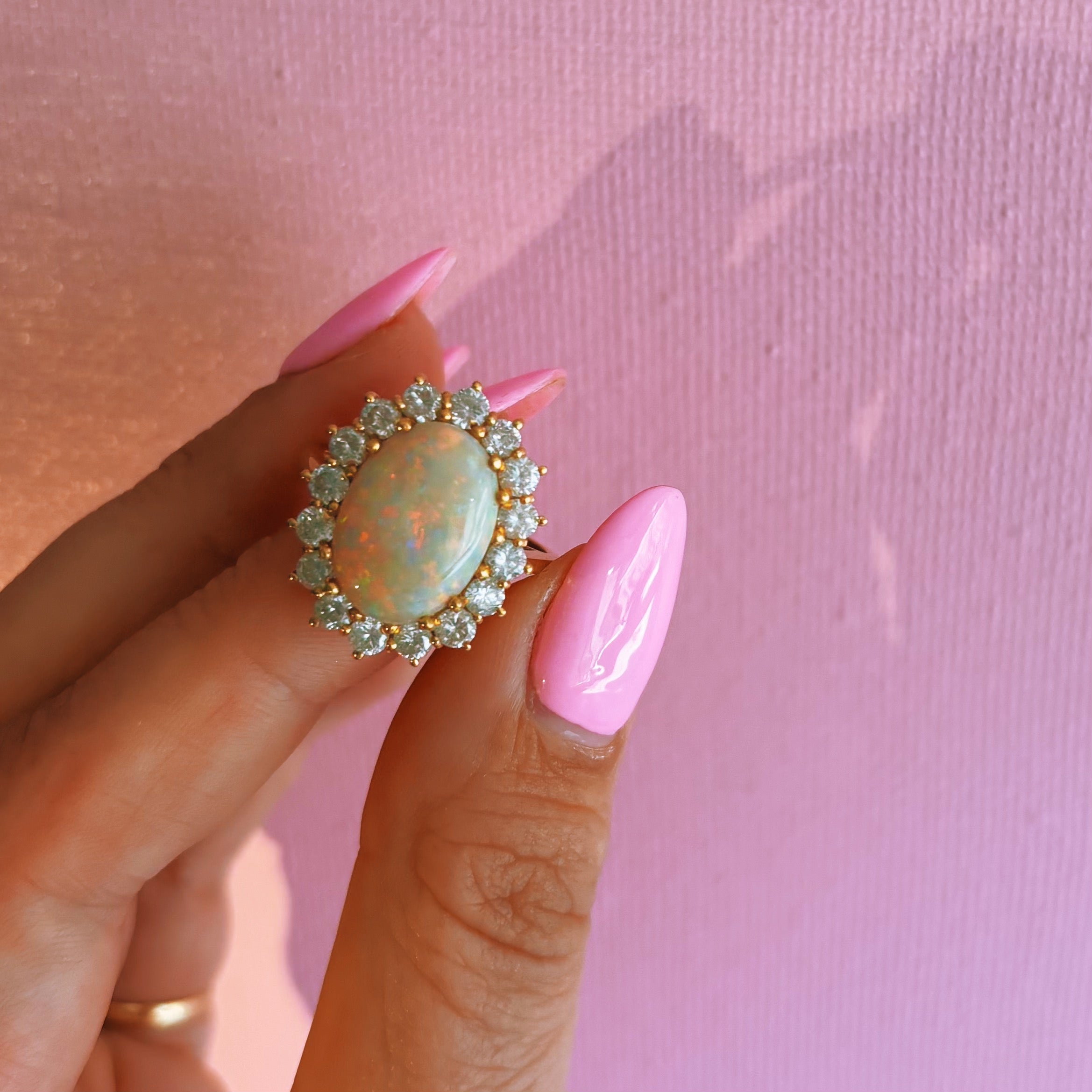 18ct gold opal and diamond cluster ring