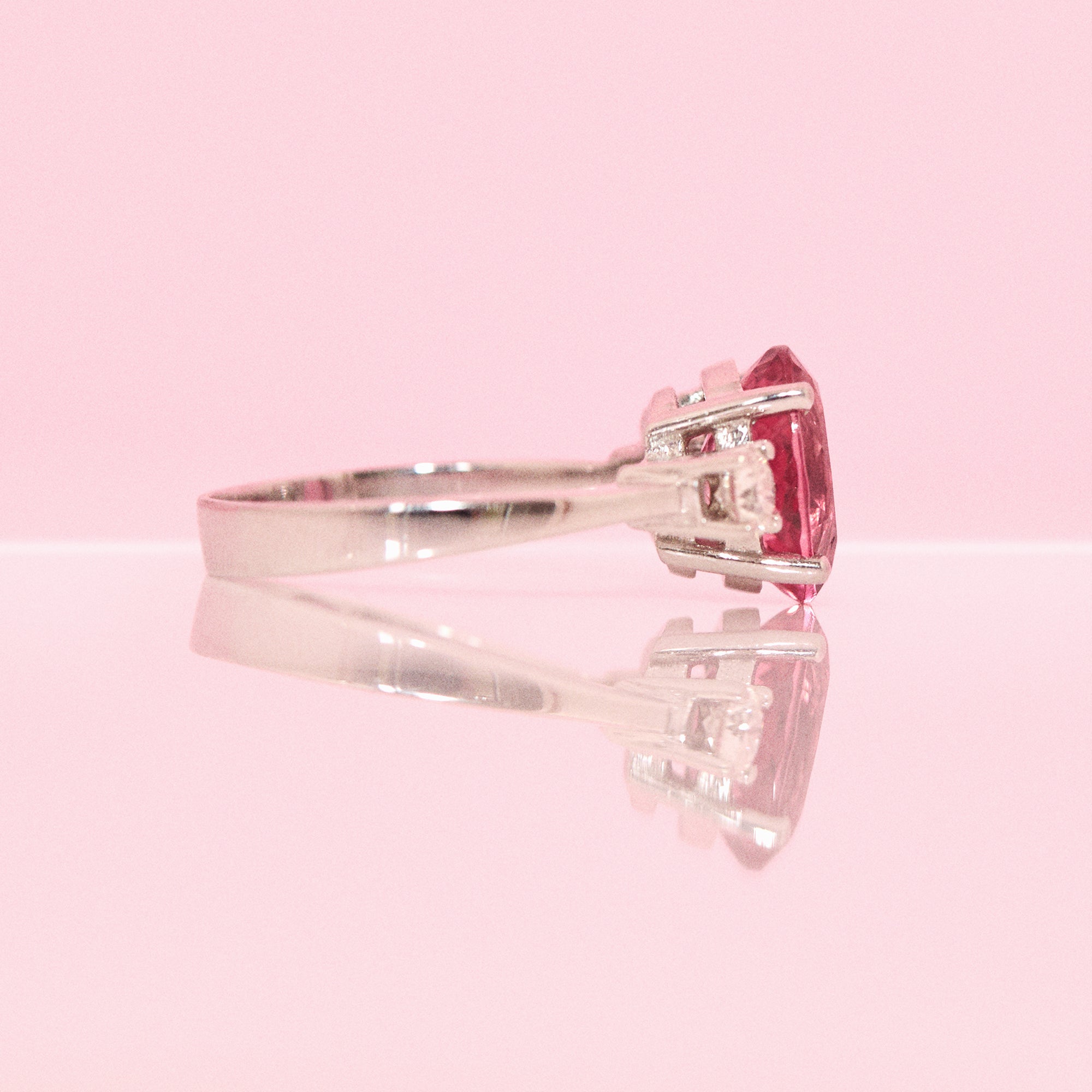 15ct white gold pink tourmaline and diamond ring