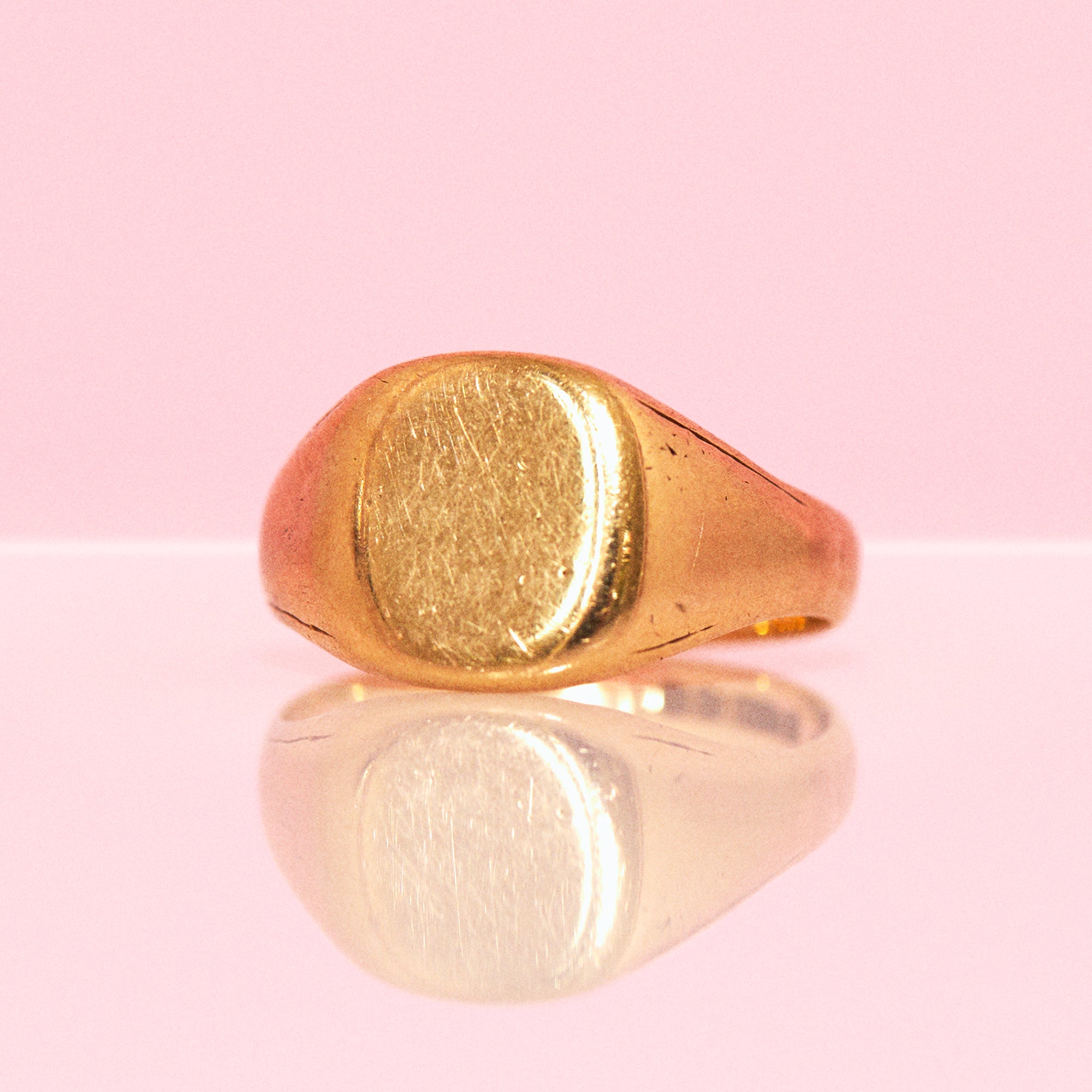 9ct gold signet ring