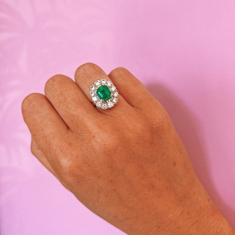 18ct gold emerald and diamond cluster ring