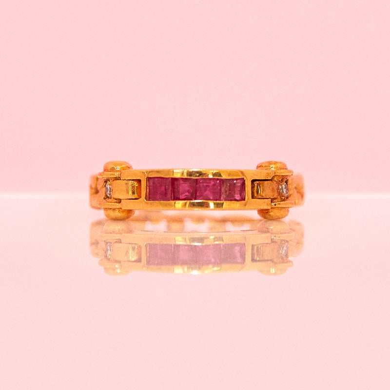 18ct gold ruby ring